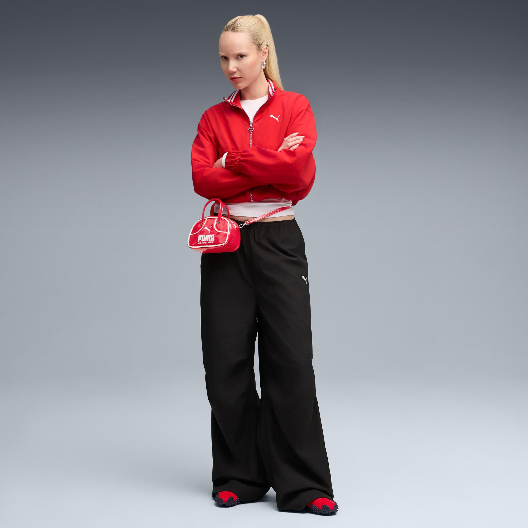 WARDROBE ESS Parachute Pants Women Product Image