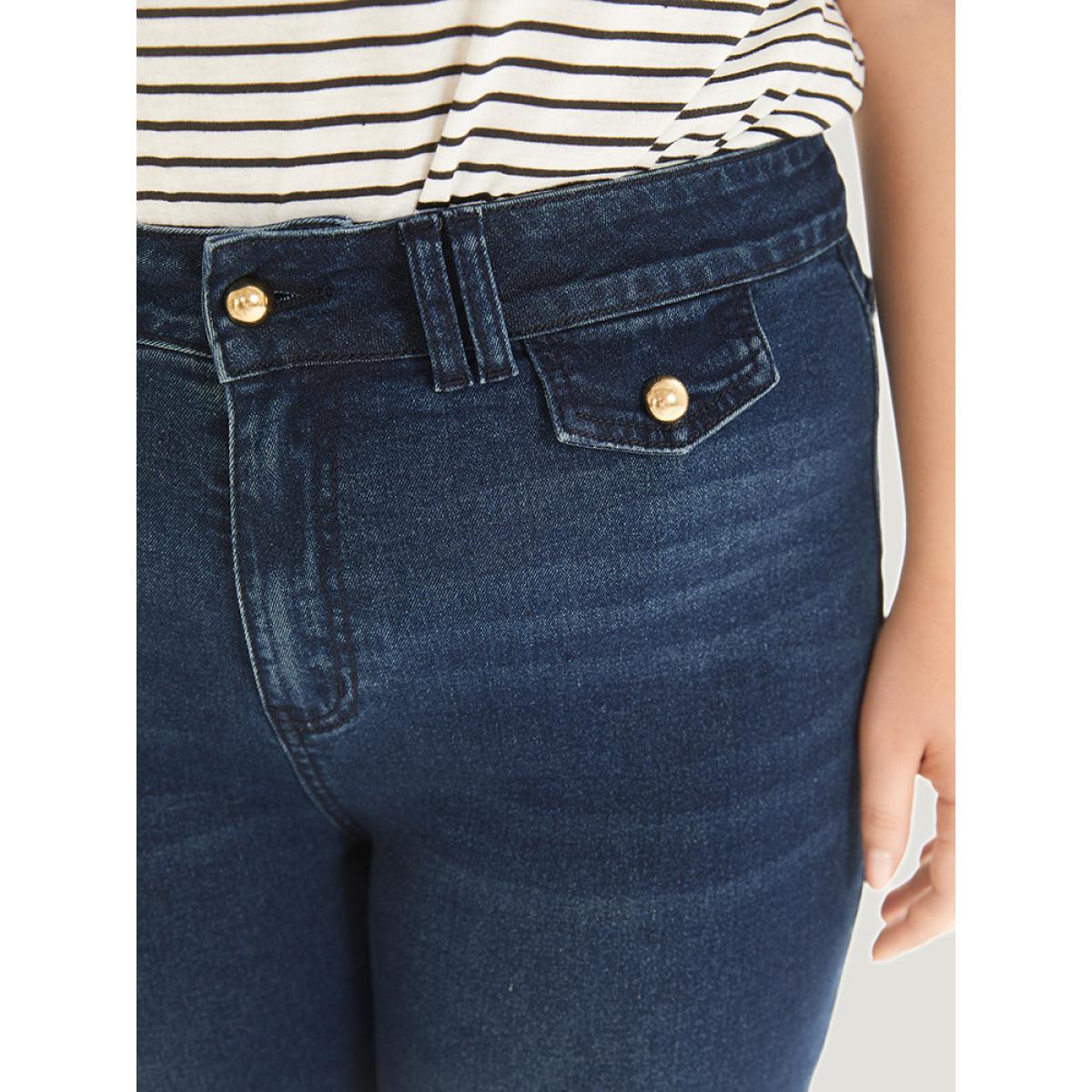 Plus Size Plain Button Detail High Rise Dark Wash Jeans Women DarkBlue Casual Plain Plain Medium stretch Pocket Jeans BloomChic 24/3X Product Image