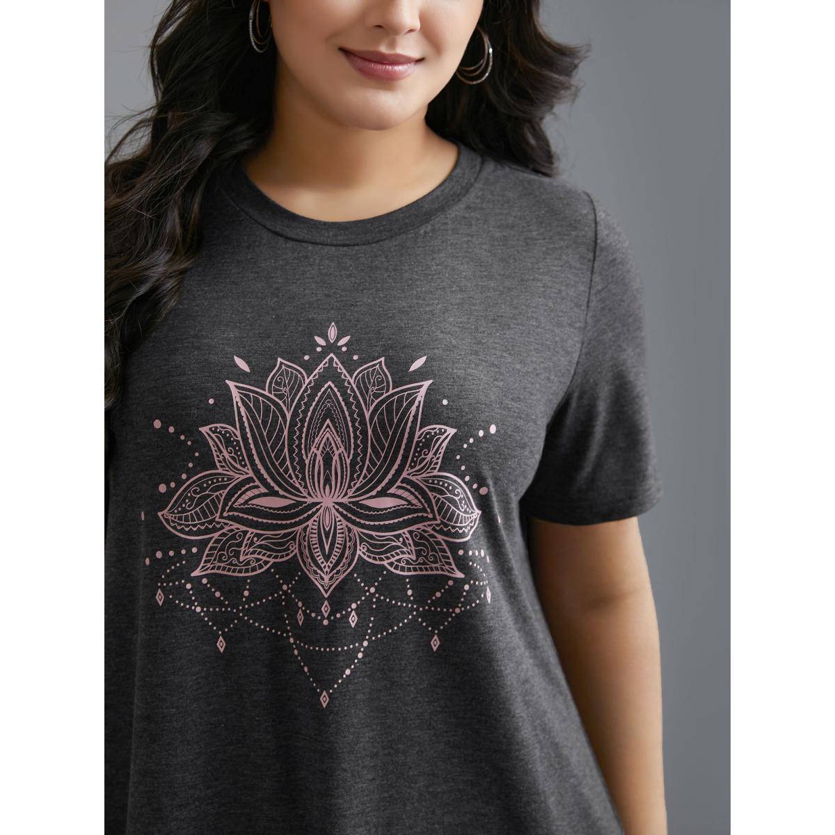Plus Size Floral Printed Round Neck Stretchy T-shirt DimGray Women Casual Non Natural Flowers Round Neck Everyday T-shirts BloomChic 12/L Product Image