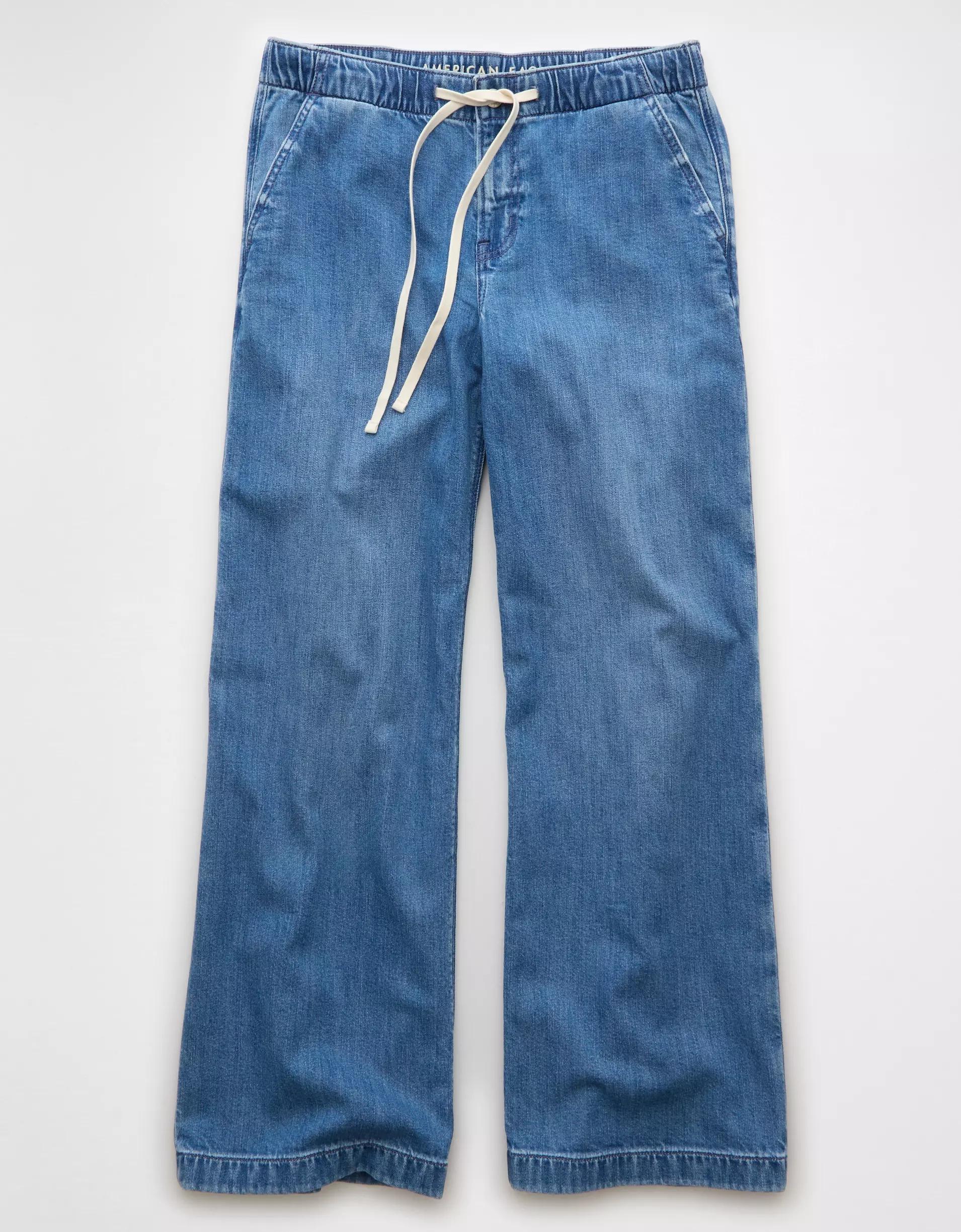 AE Stretch Low-Rise Ultra Wide-Leg Pull-On Jean Product Image