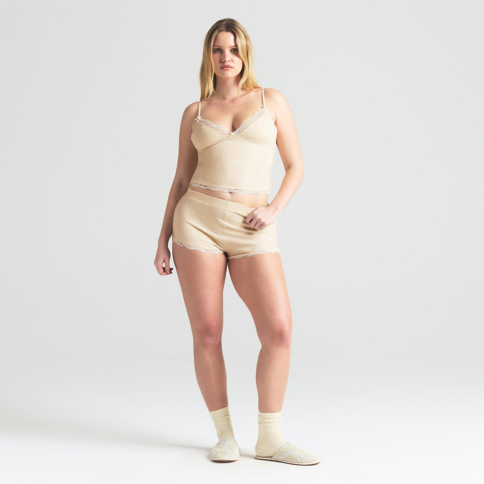 COTTON JERSEY LACE THONG | BUTTER Product Image