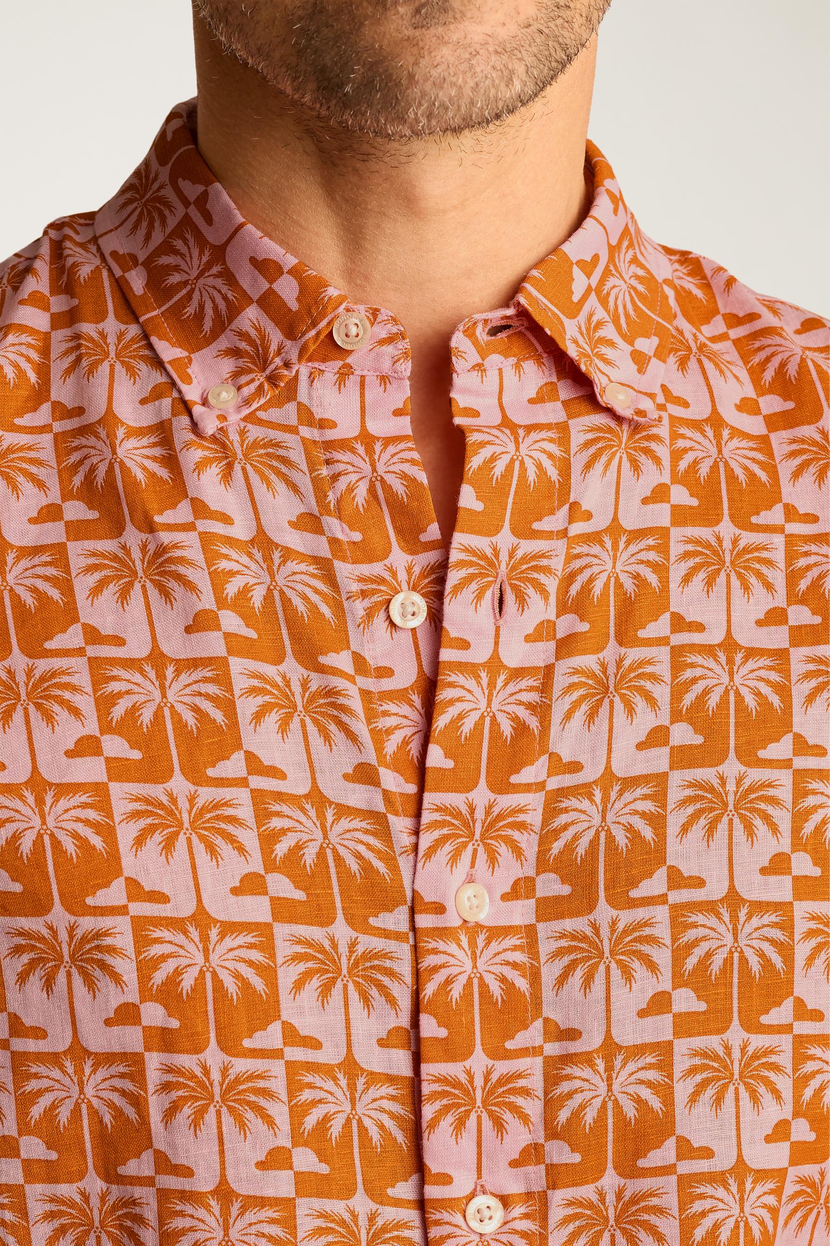 Riviera Linen Short Sleeve Shirt Product Image