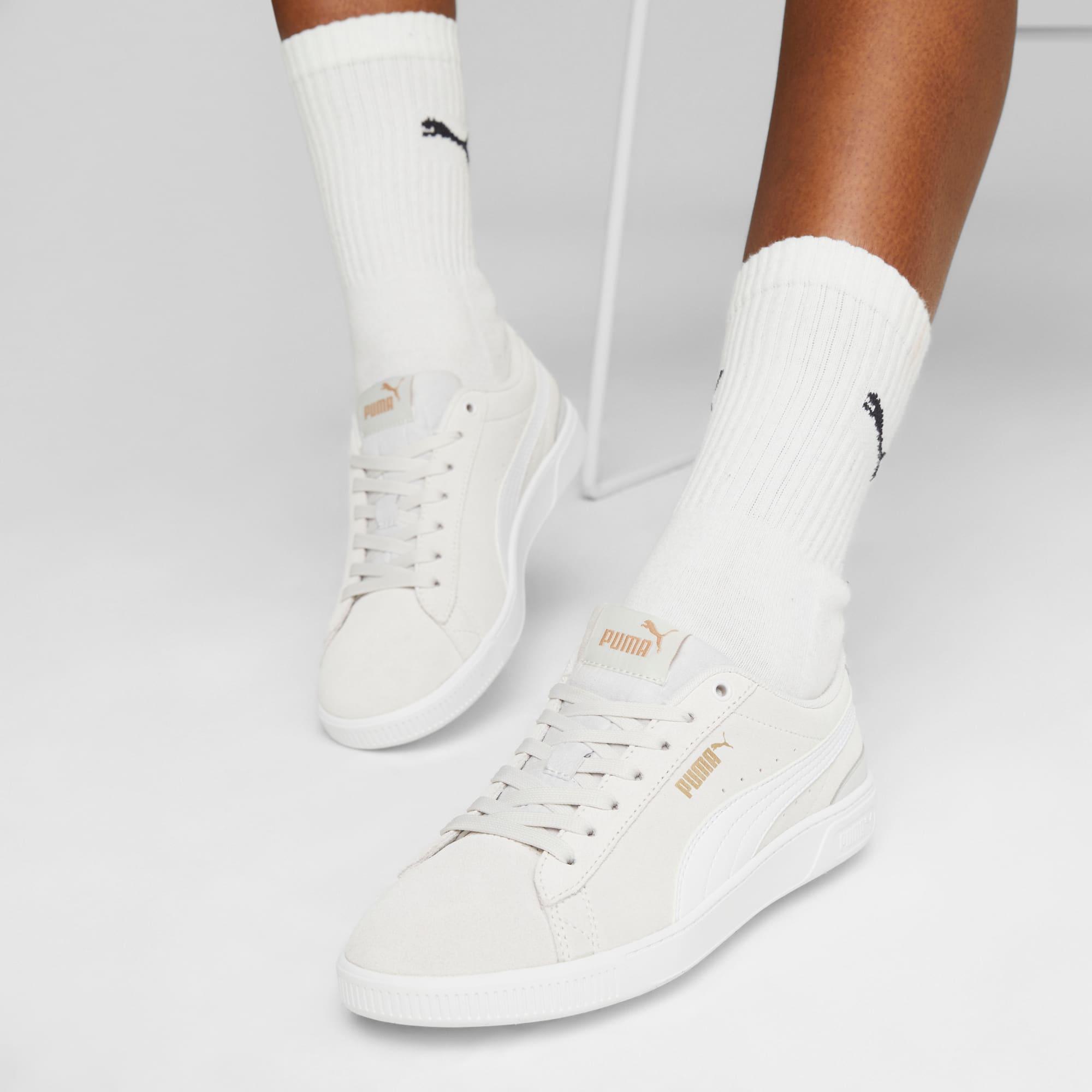 Vikky v3 Women's Sneakers Product Image