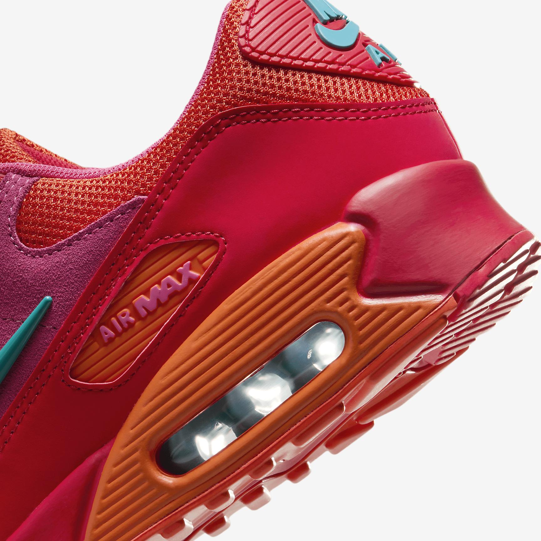 Nike Air Max 90 Men's Shoes Product Image