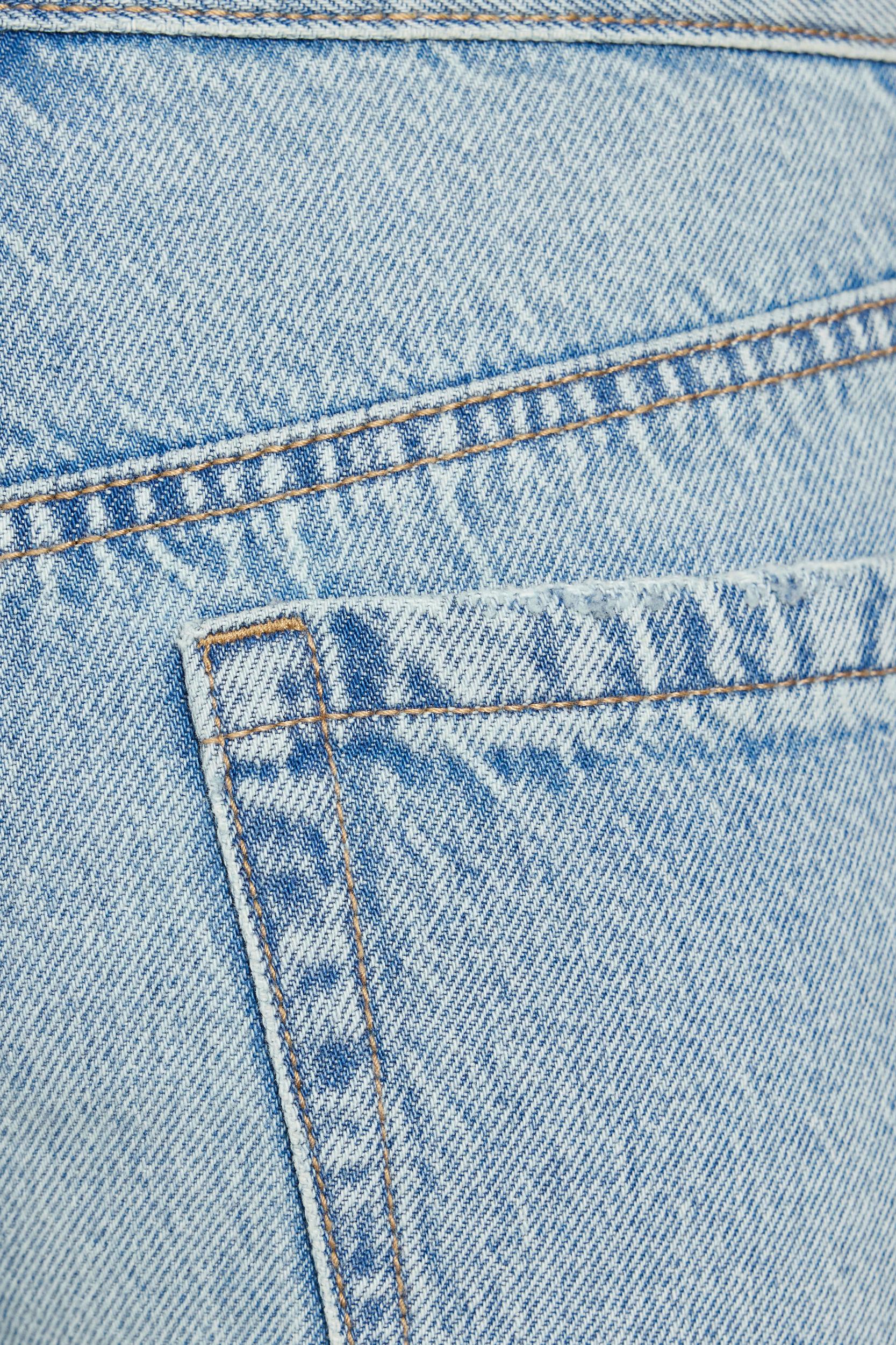 Slouchy Jeans Product Image