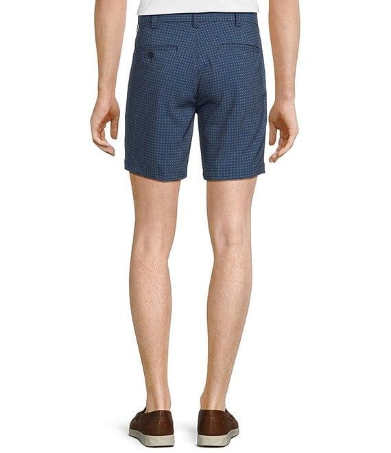 Roundtree & Yorke Performance Stretch Fabric Straight Fit Flat Front 7#double; Geo Printed Shorts Product Image