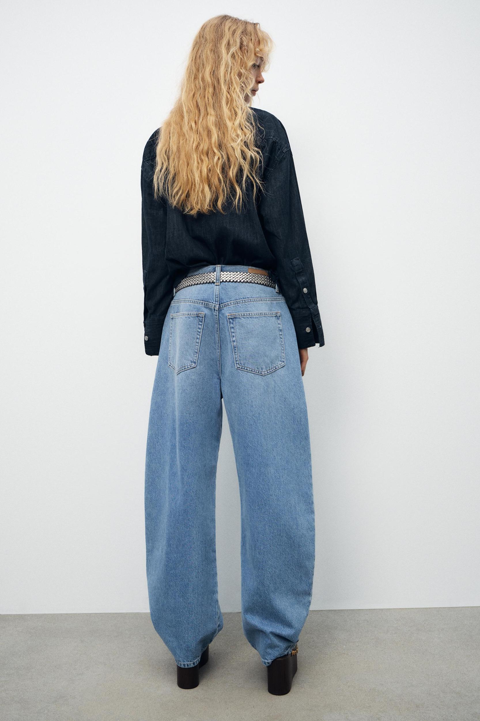 TRF CURVE TAPERED HIGH WAIST JEANS Product Image