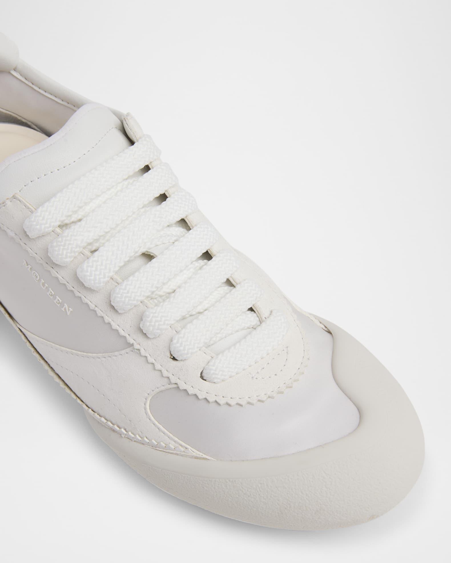 Flexion Leather Low-Top Sneakers Product Image