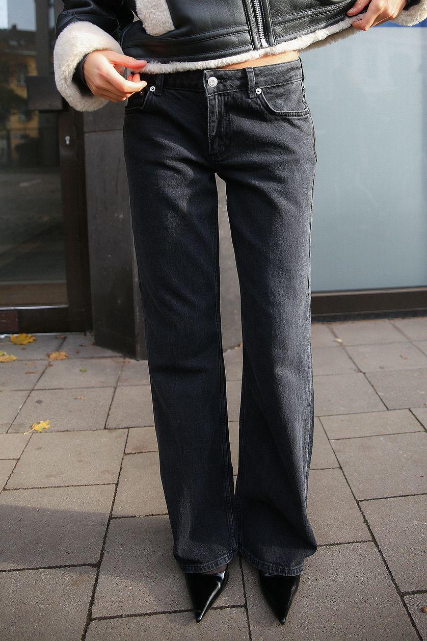 Low Waist Jeans Product Image