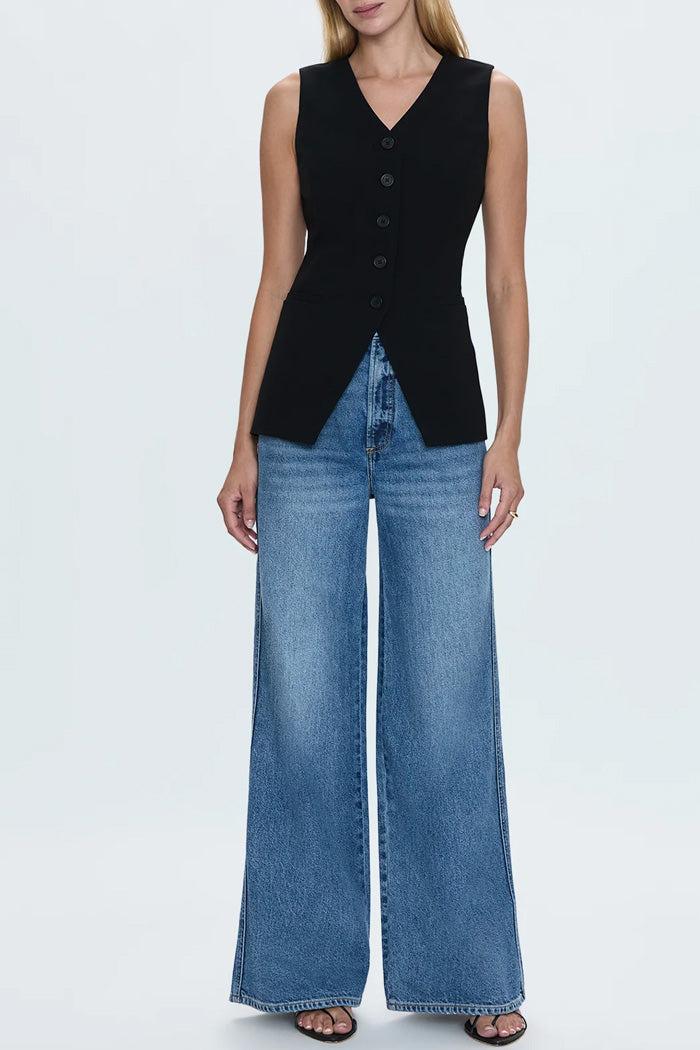 Lila Fitted Vest Product Image