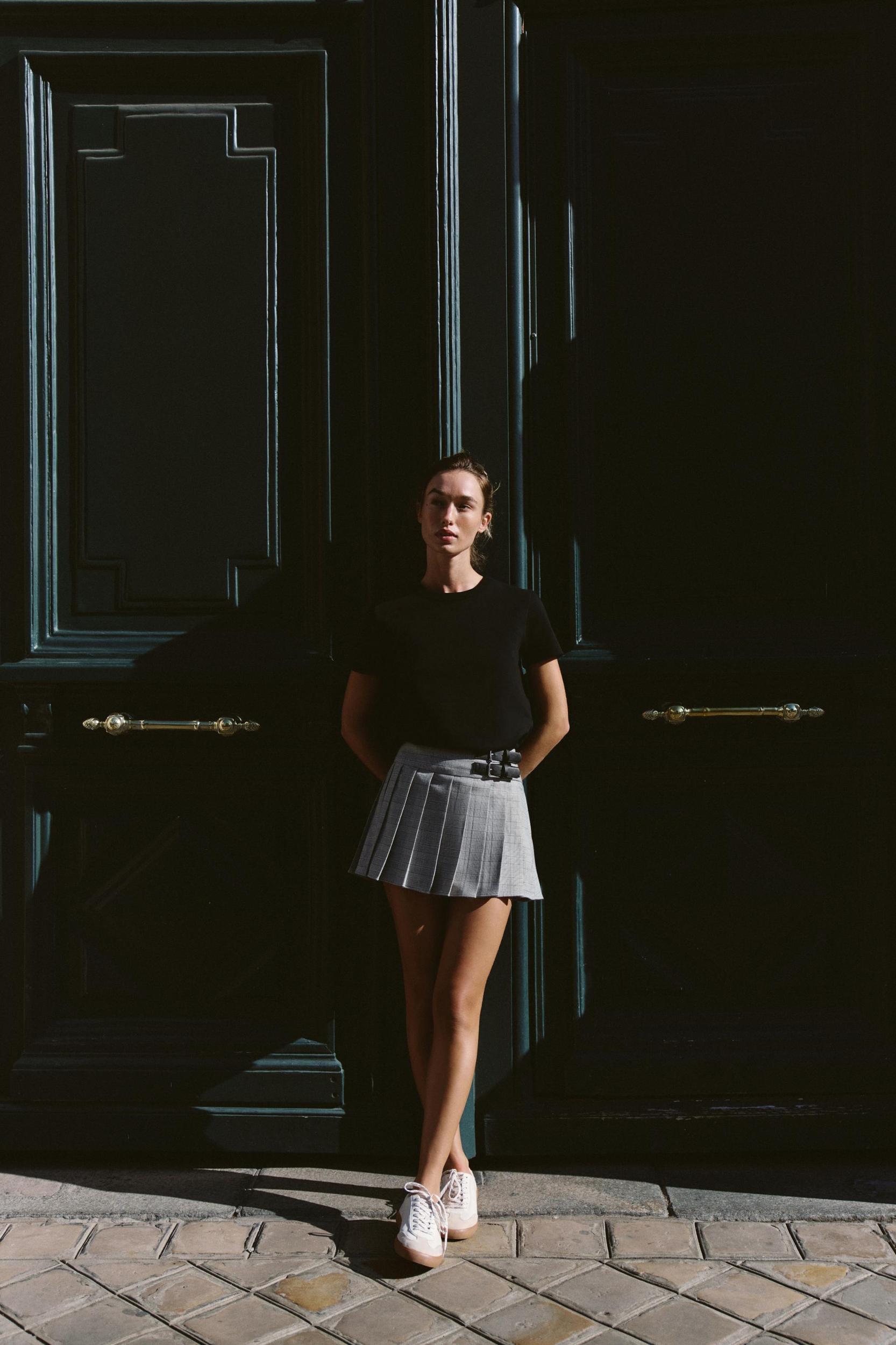 PLAID BOX PLEAT SKORT Product Image