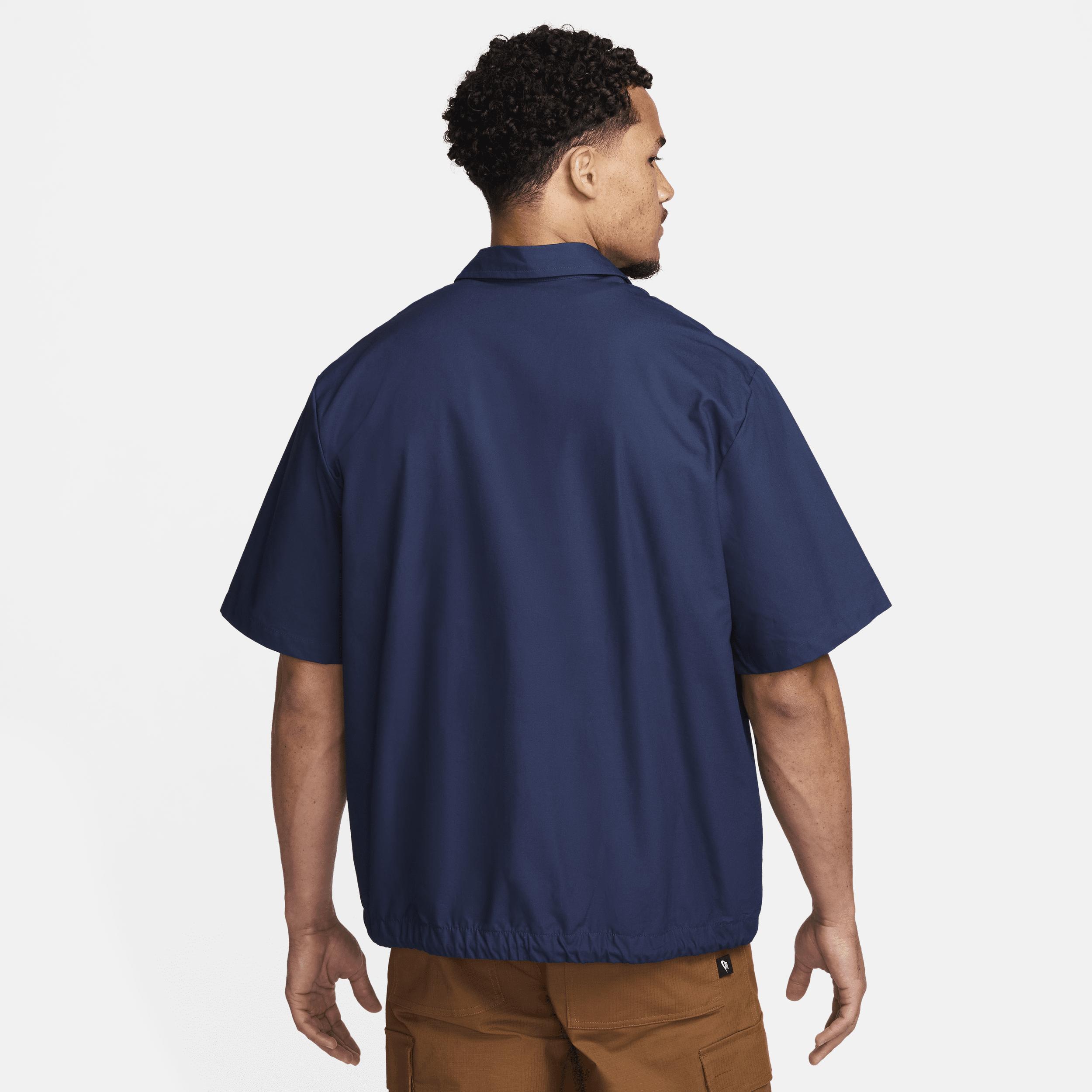 Nike Mens Club Short-Sleeve Oxford Button-Up Shirt | FN3902-410 Product Image