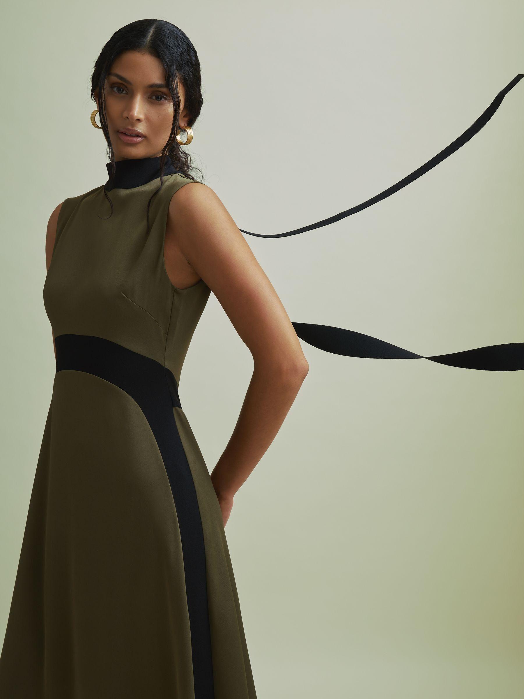 Florere Colourblock Hybrid Knit Midi Dress in Khaki Product Image