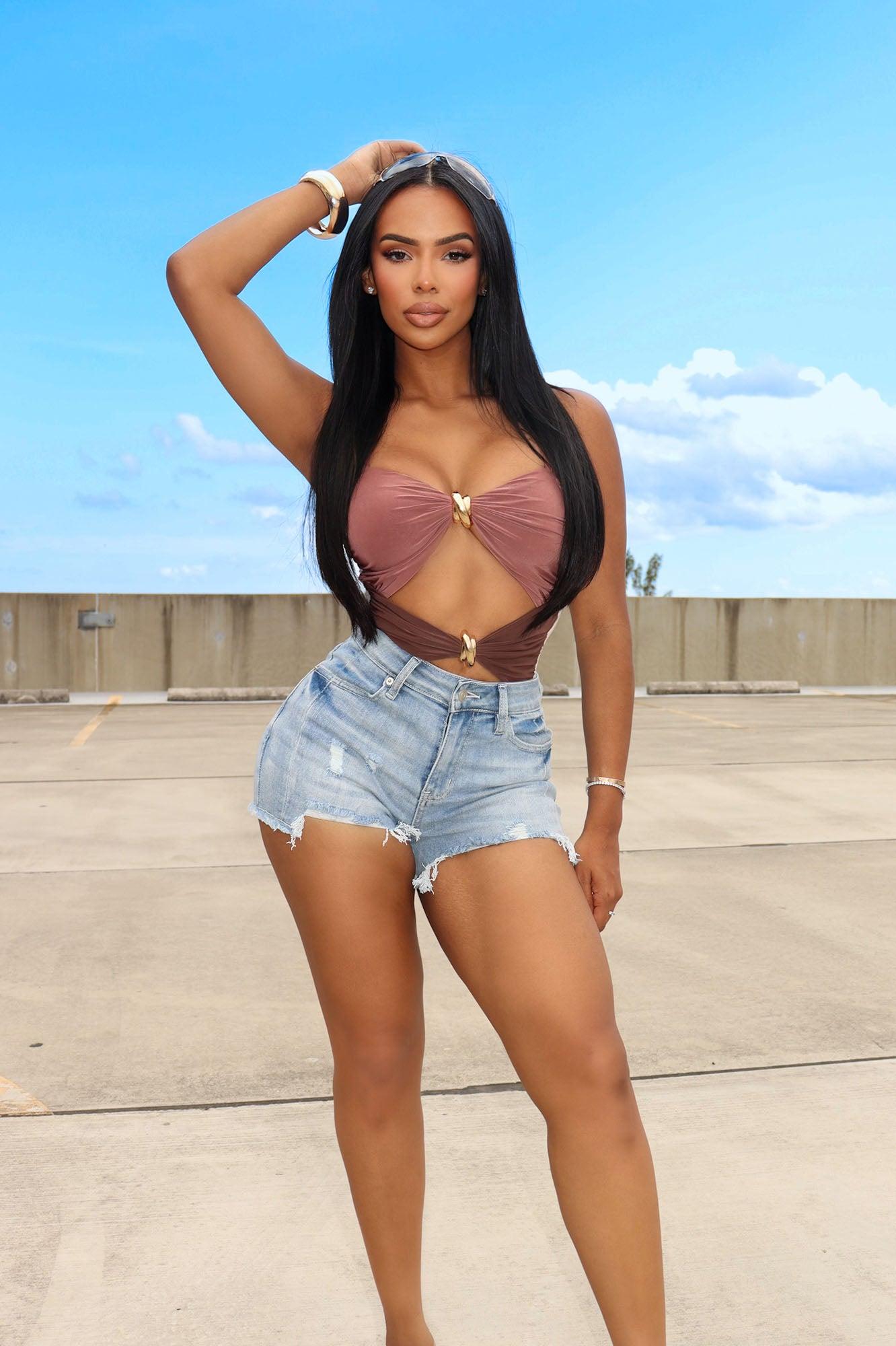 Opening Up Stretch Denim Shorts - Medium Wash Product Image