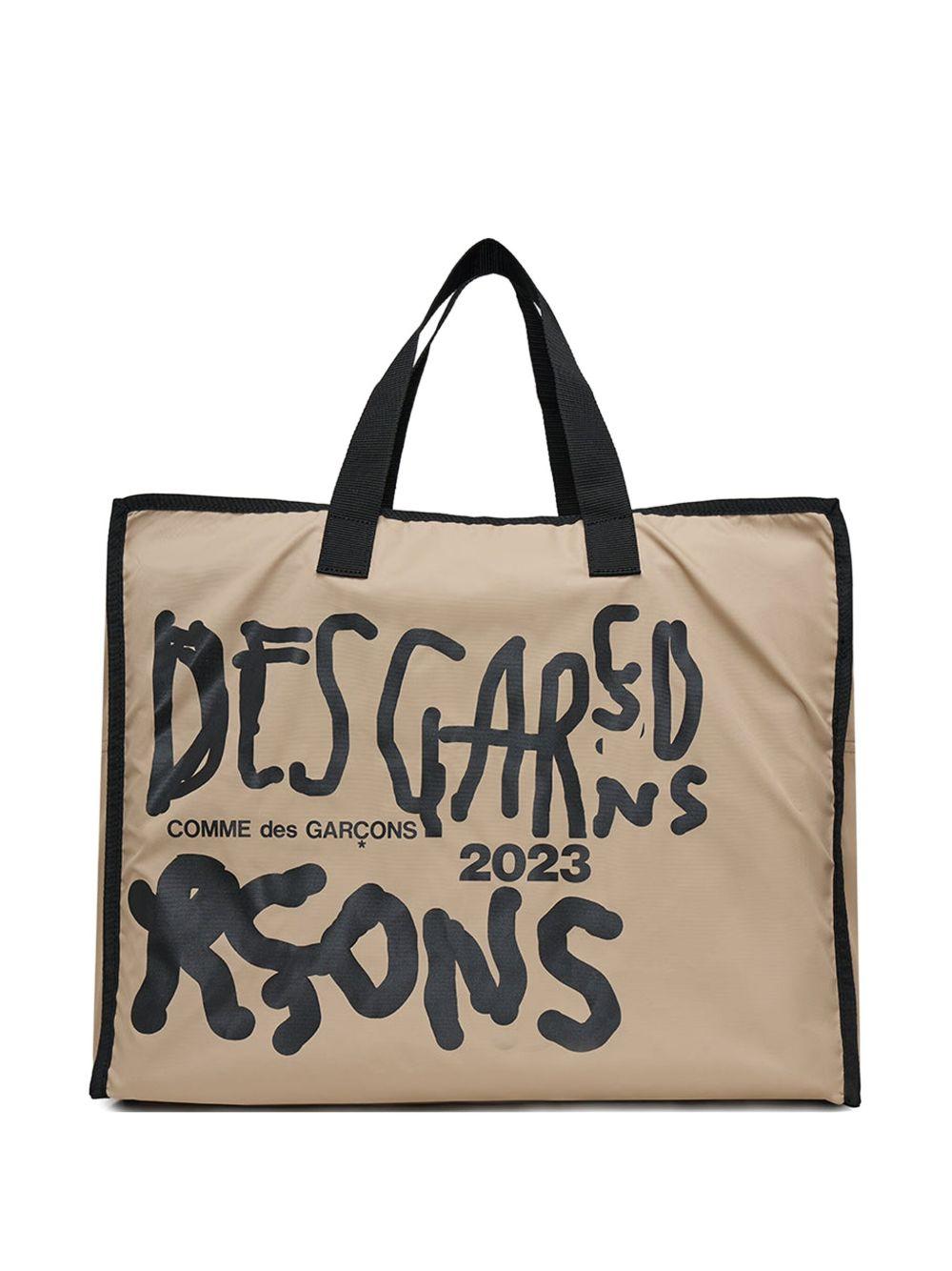 graphic-print tote bag Product Image