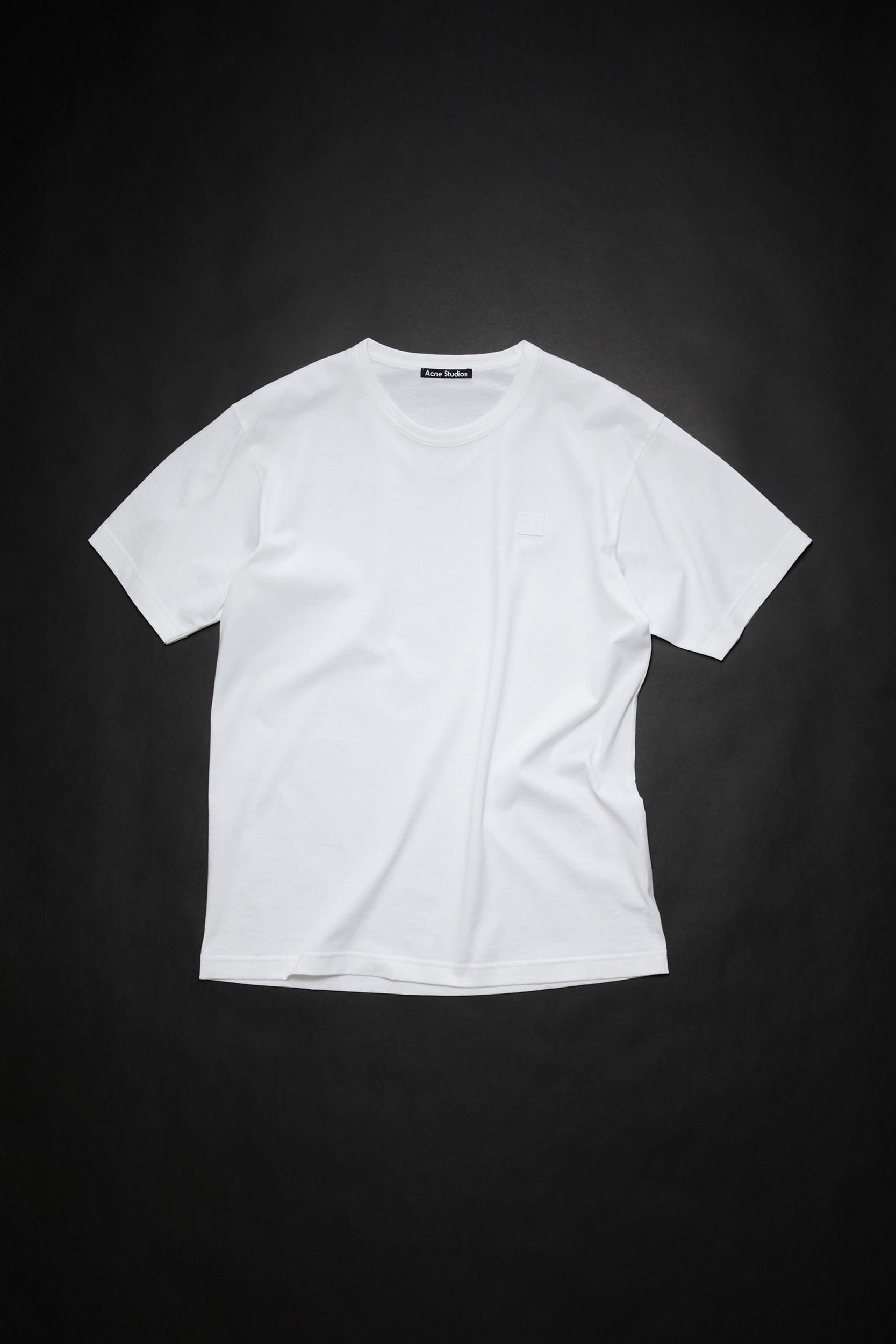 Crew neck t-shirt - Regular fit Product Image