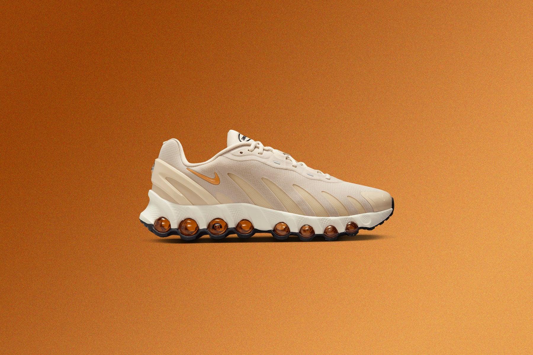 Air Max DN8 - Light Khaki/Monarch/Coconut Milk Male Product Image