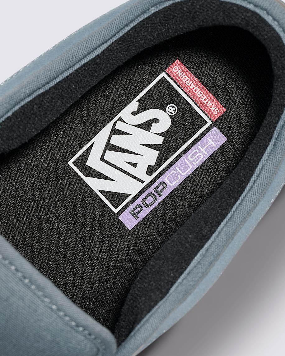 Skate Chukka Low Sidestripe Shoe in Slate Blue / Navy| Vans US Product Image