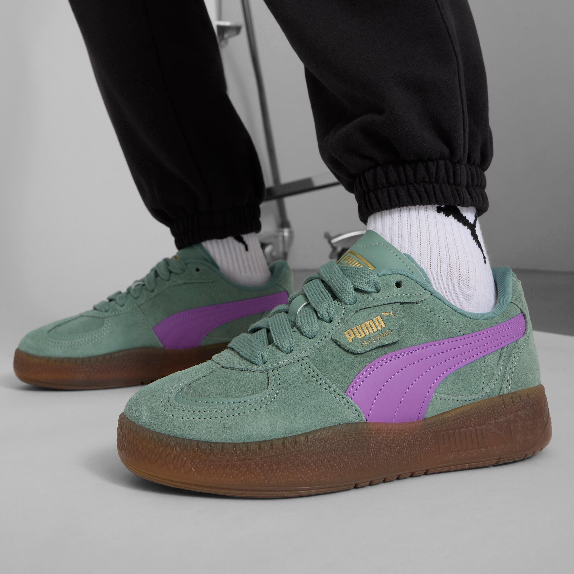 Palermo Moda Xtra Gum Women's Sneakers Product Image