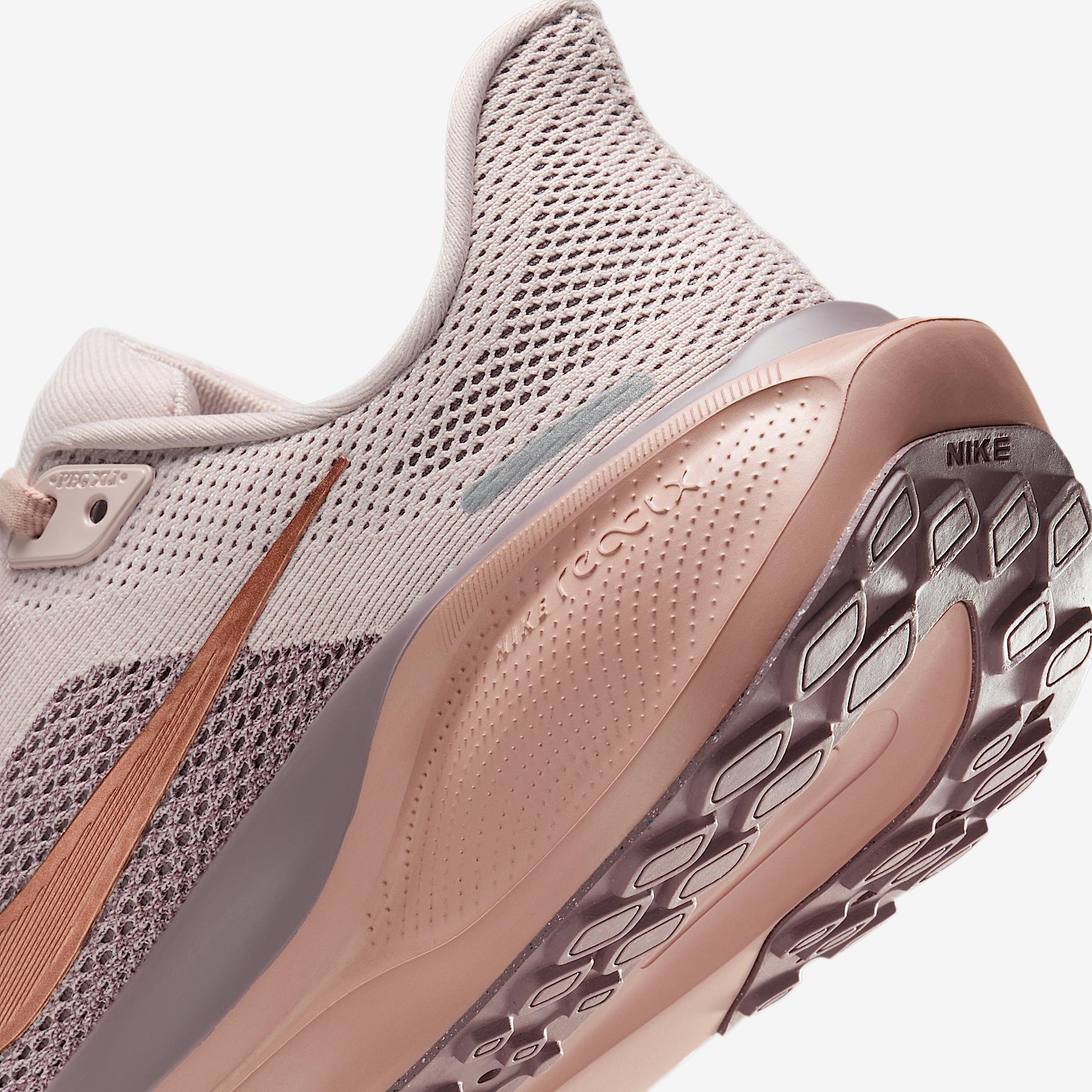 Nike Womens Pegasus 41 Road Running Shoes | FD2723-604 Product Image