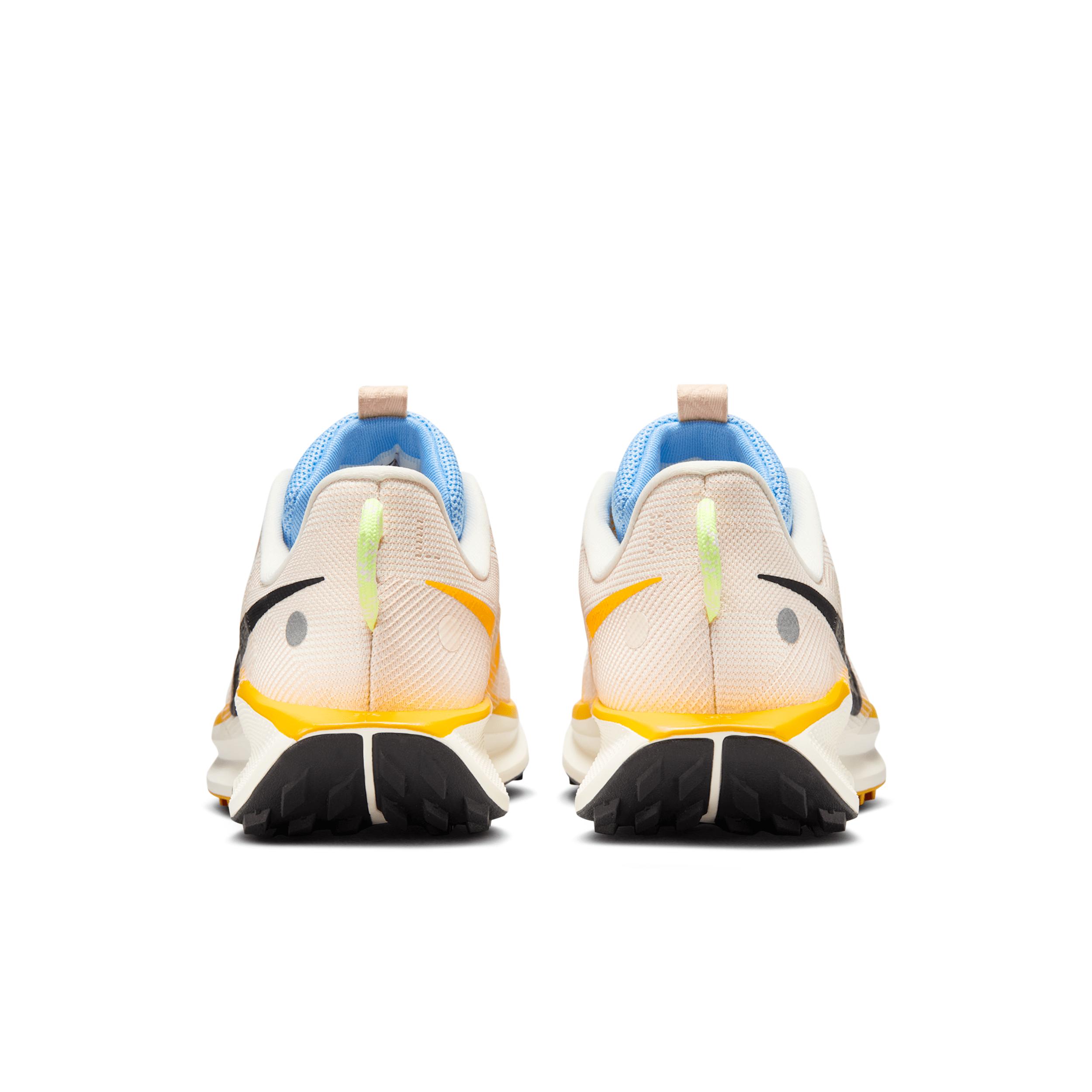 Nike Women's Pegasus Trail 5 Trail Running Shoes Product Image