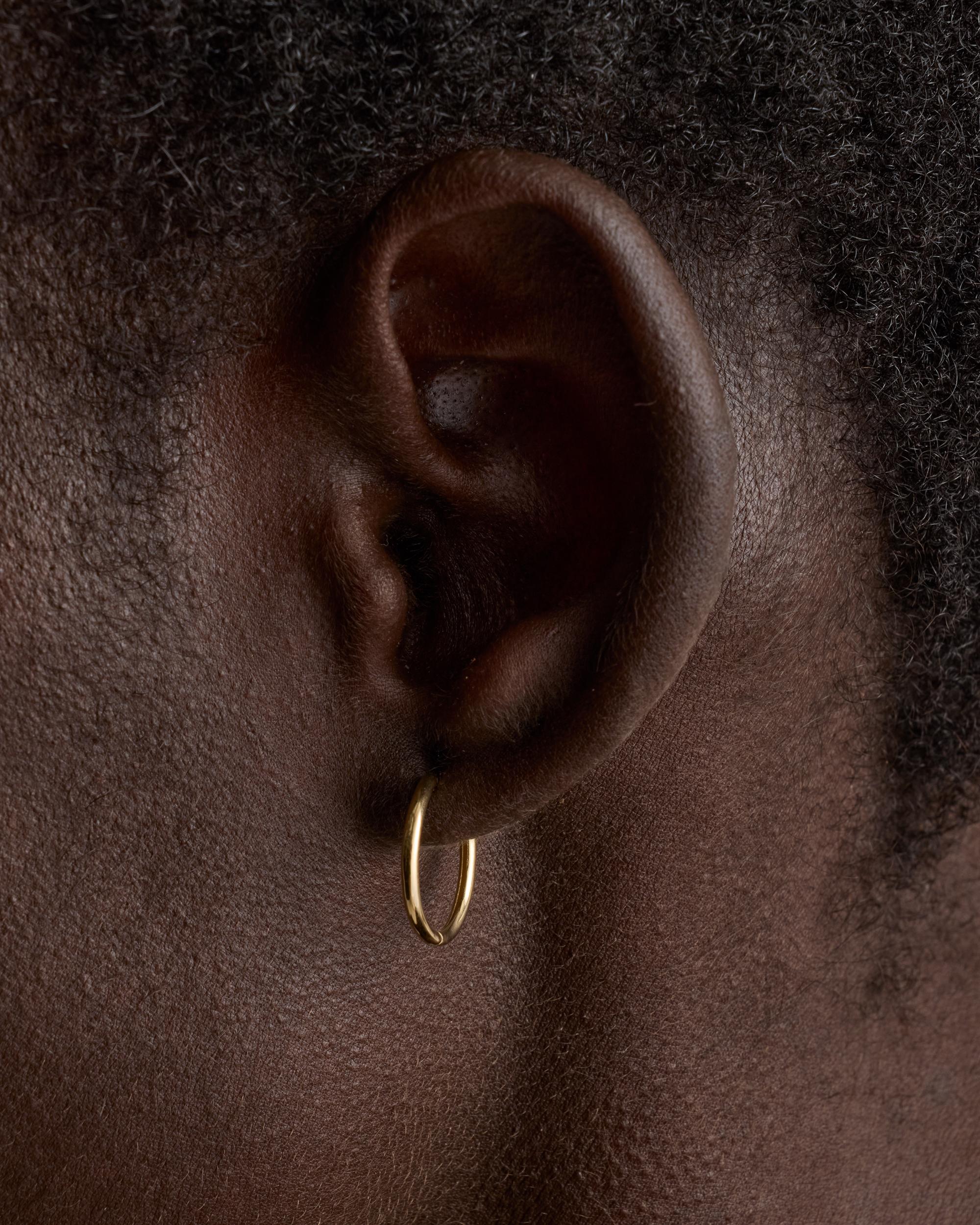 Quince | Women's 14K Gold Classic Hoop Earrings Product Image