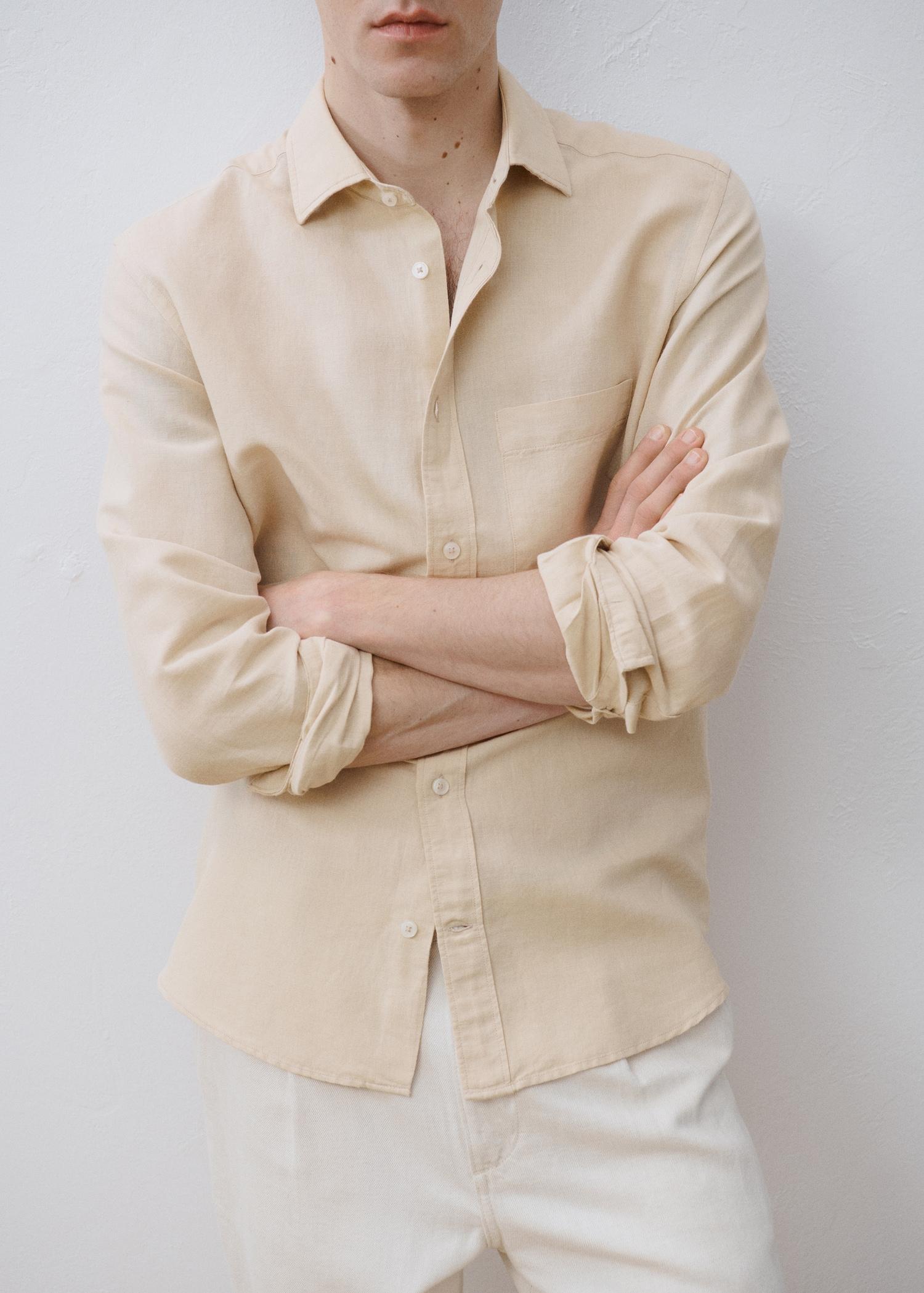 Pocket linen shirt - Men | MANGO USA Product Image