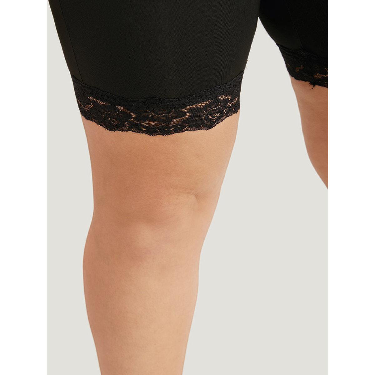 Plus Size Solid Lace Up Guipure Lace Leggings Women Black Casual High stretch Skinny Mid Rise Dailywear Leggings BloomChic 30/6X Product Image