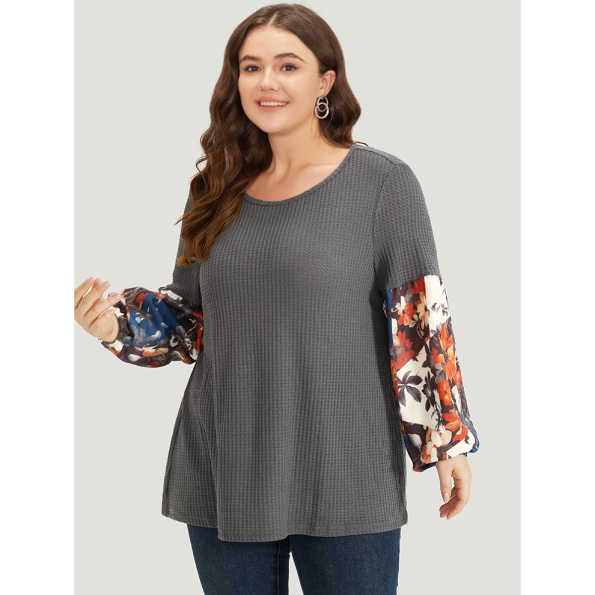 Plus Size Waffle Knit Floral Print Patchwork Elastic Cuffs T-shirt Gray Women Resort Elastic cuffs Bohemian Print Round Neck Vacation T-shirts BloomChic 26/4X Product Image