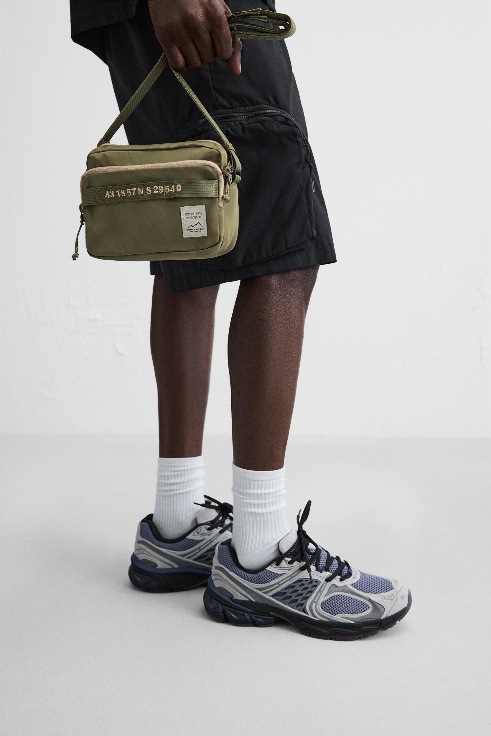 CONTRAST TECHNICAL CROSSBODY BAG Product Image