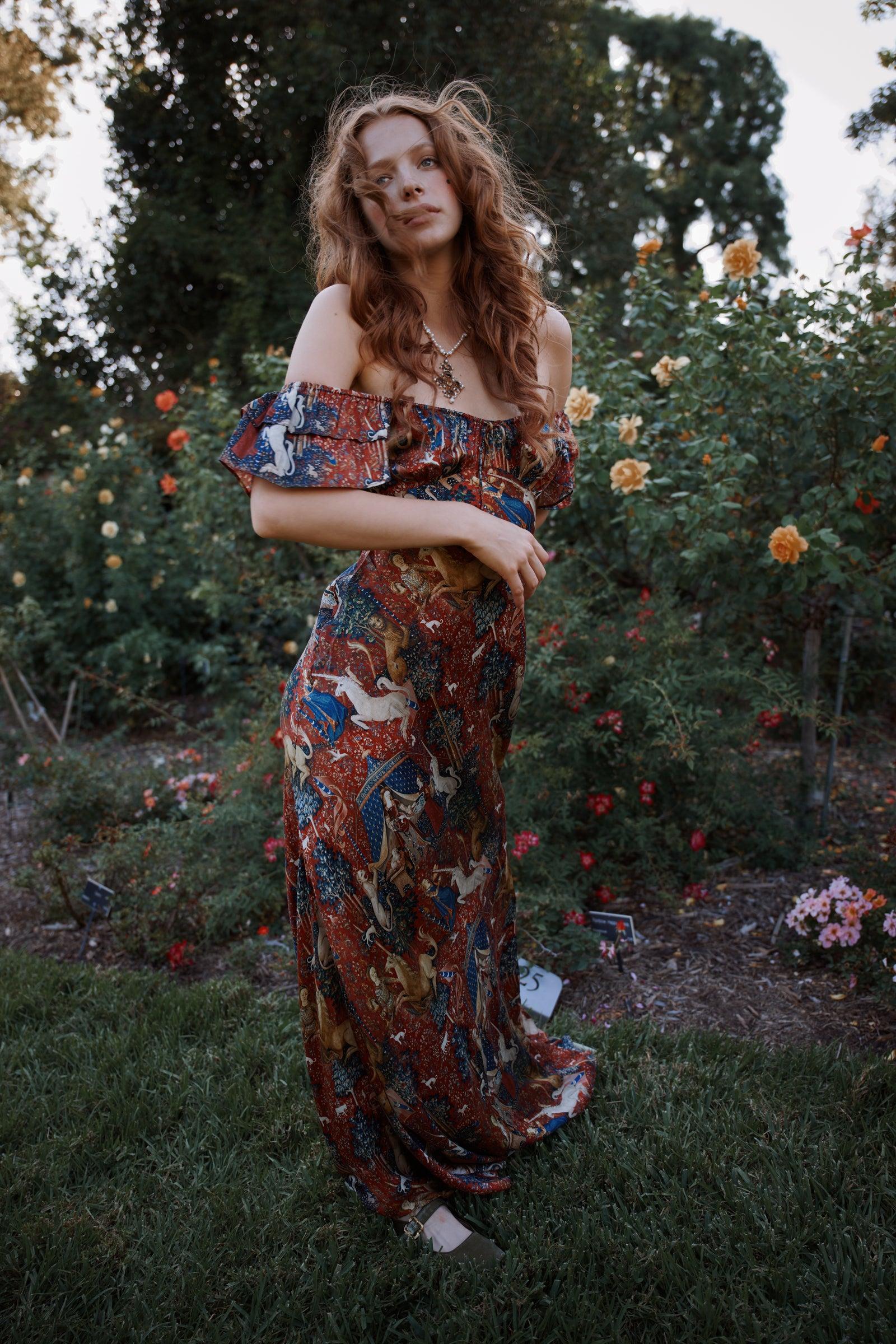 The Lady and the Unicorn Lark Slip Product Image