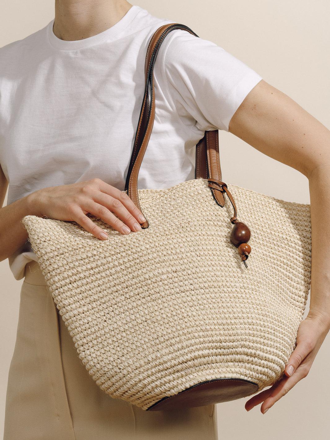 The Market Tote Product Image