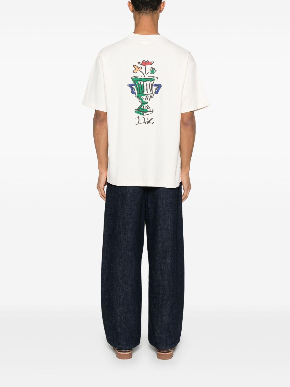 Le Vase T-shirt Product Image