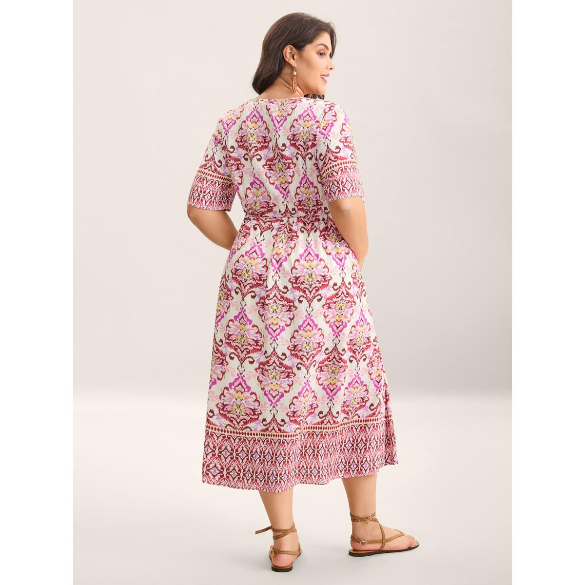 Plus Size Ornate Print Surplice Pockets Maxi Dress Beanpastepowder Women Overlap Collar Short sleeve Curvy BloomChic 12/L Product Image