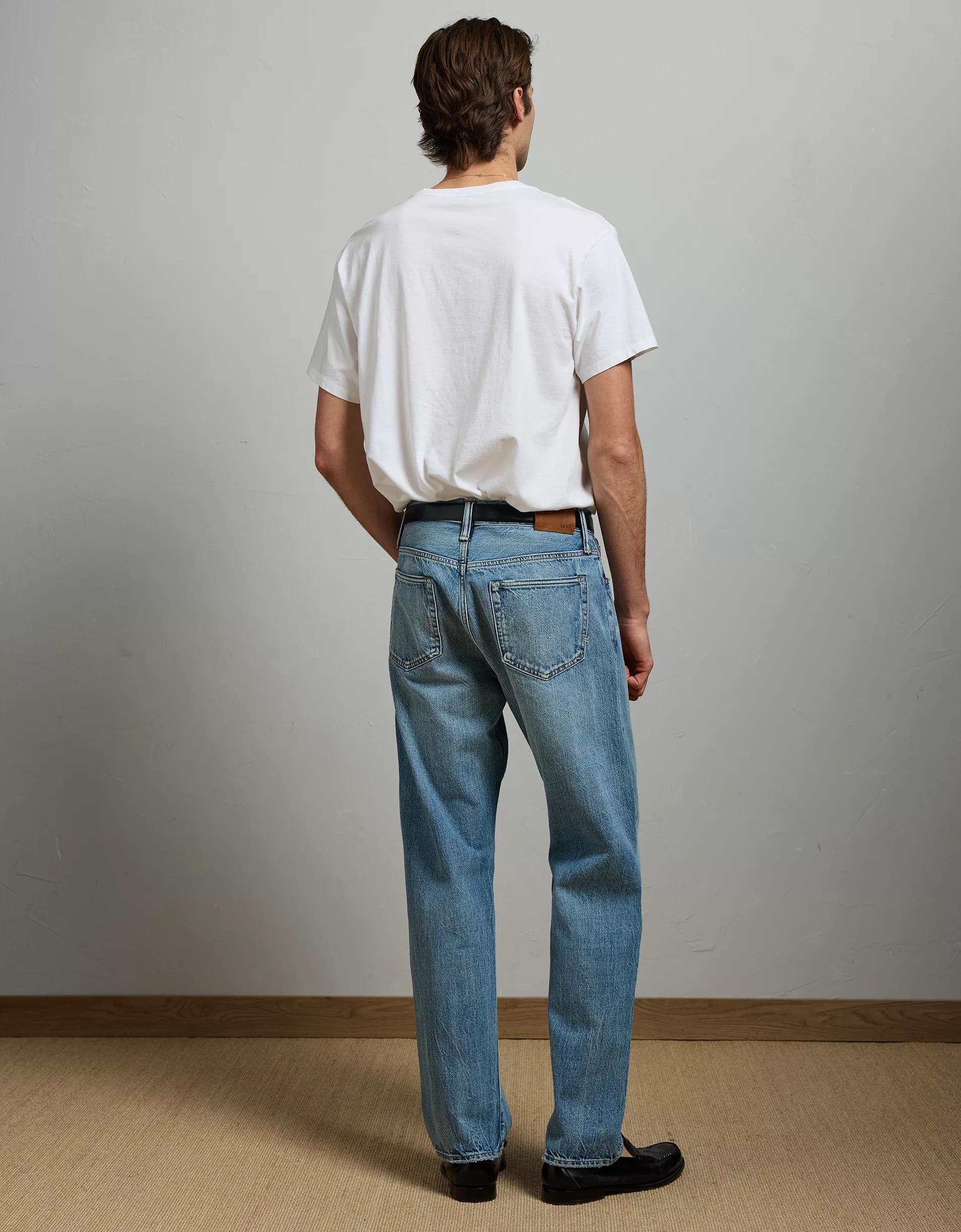 AE77 Premium Relaxed Jean Product Image