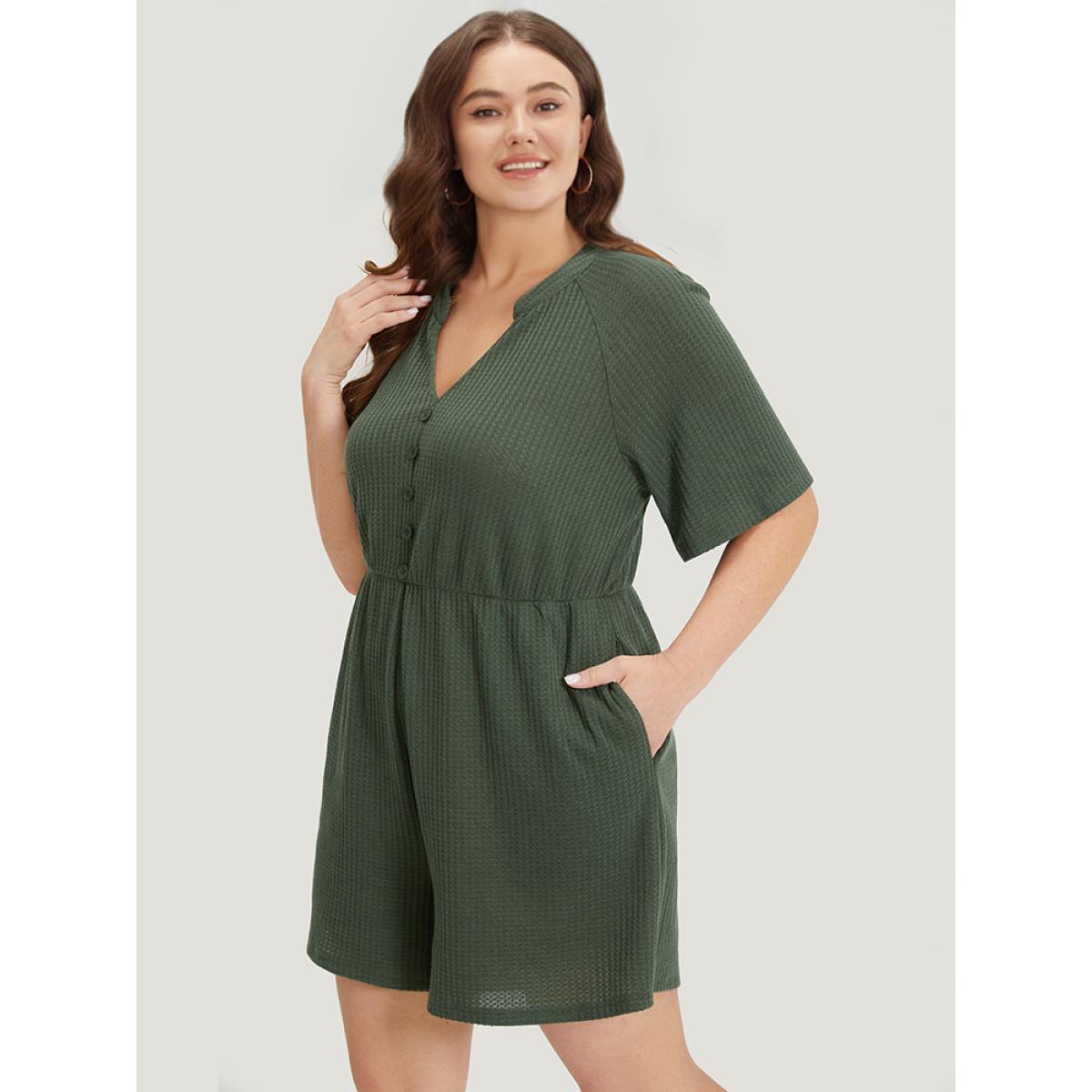 Plus Size ArmyGreen Plain Waffle Knit Pocket Button Detail Notched Jumpsuit Women Casual Short sleeve Notched collar Dailywear Loose Jumpsuits BloomChic 28/5X Product Image