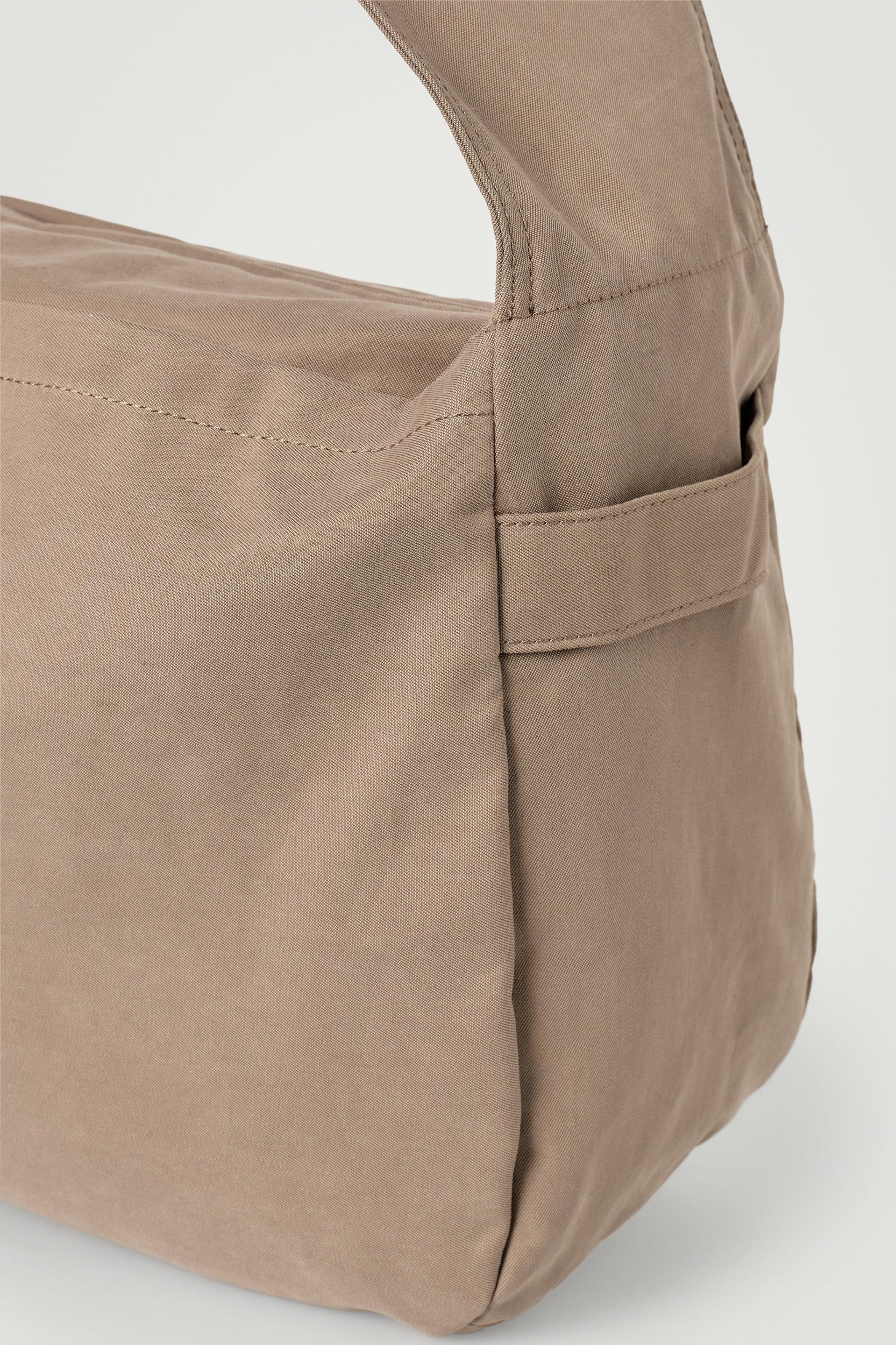 SLOUCHY WATER-REPELLENT CROSSBODY BAG - NYLON Product Image