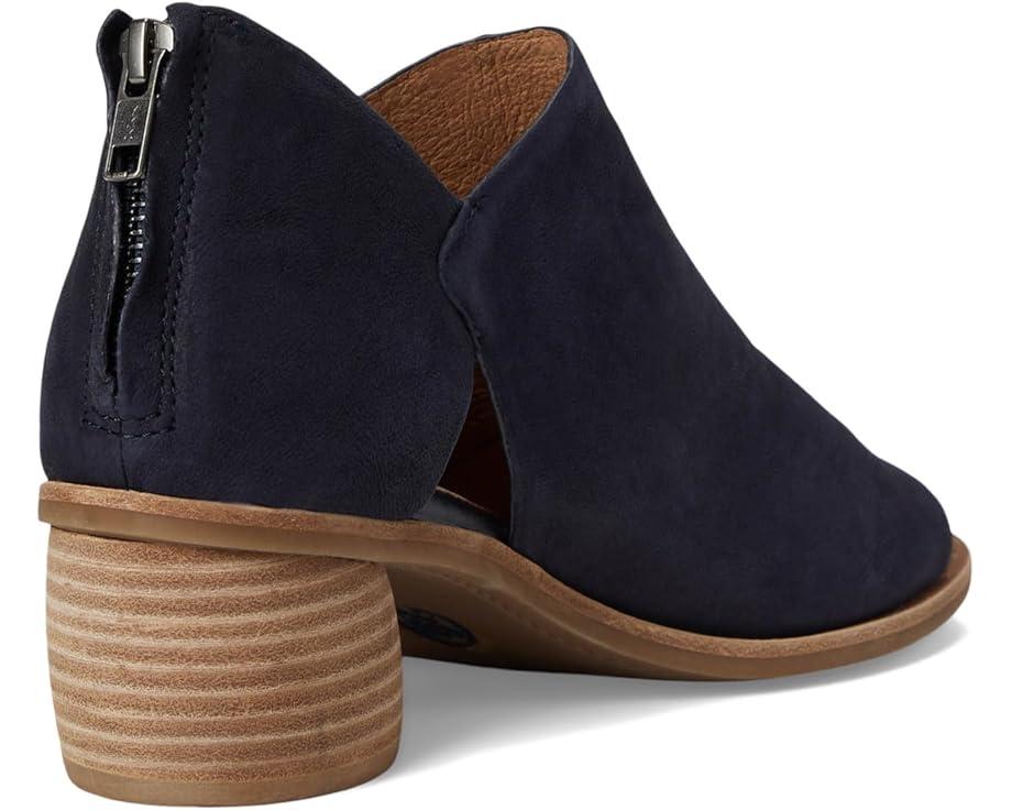 Women's Sofft Carleigh Product Image