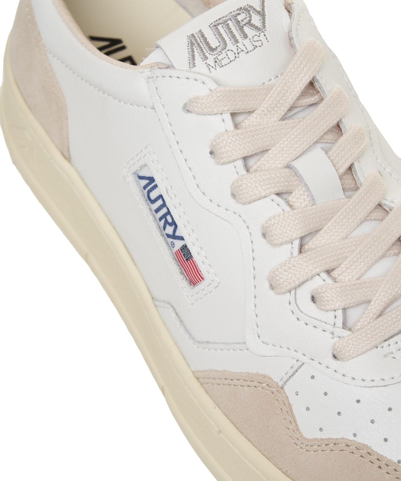 Cotton shirt with spread collar Product Image