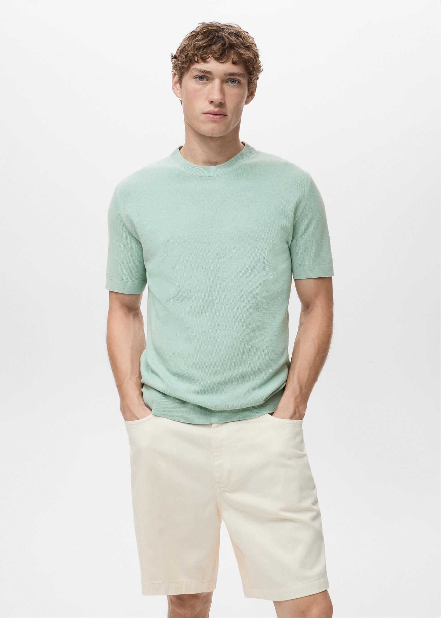 Cotton fine-knit t-shirt - Men | MANGO USA Product Image