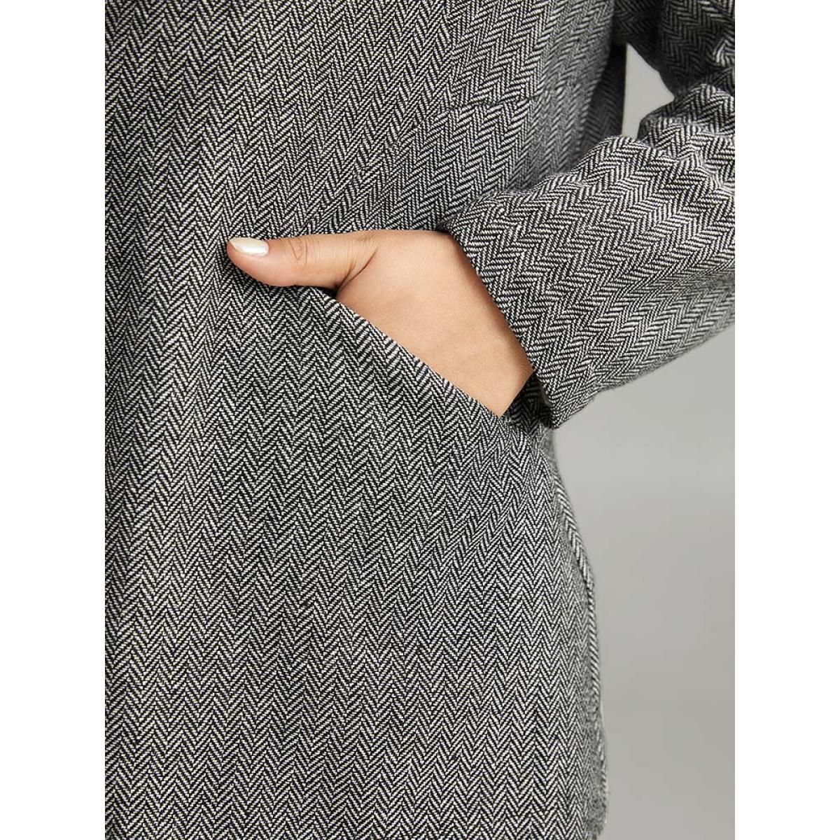 Plus Size Plain Textured Pocket Suit Collar Blazer Black Women Work Plain Texture Sleeve Long Sleeve Suit Collar 26/4X Pocket At the Office Blazers BloomChic Product Image