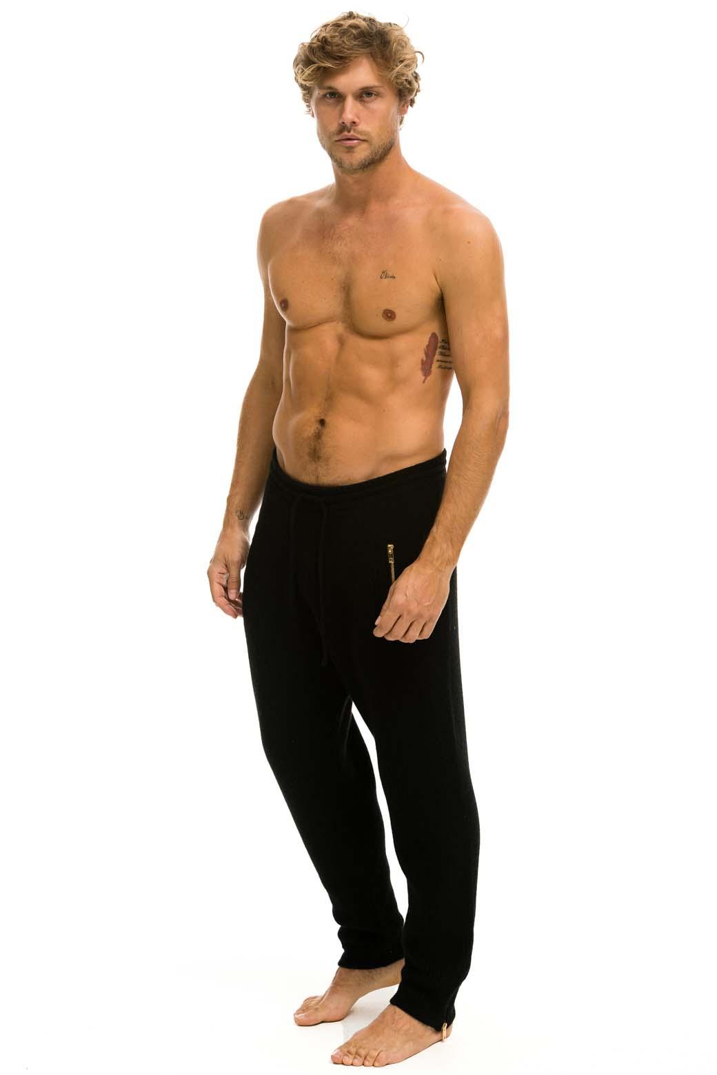 MEN'S VINTAGE CABIN CASHMERE SWEATER PANT	- BLACK Male Product Image