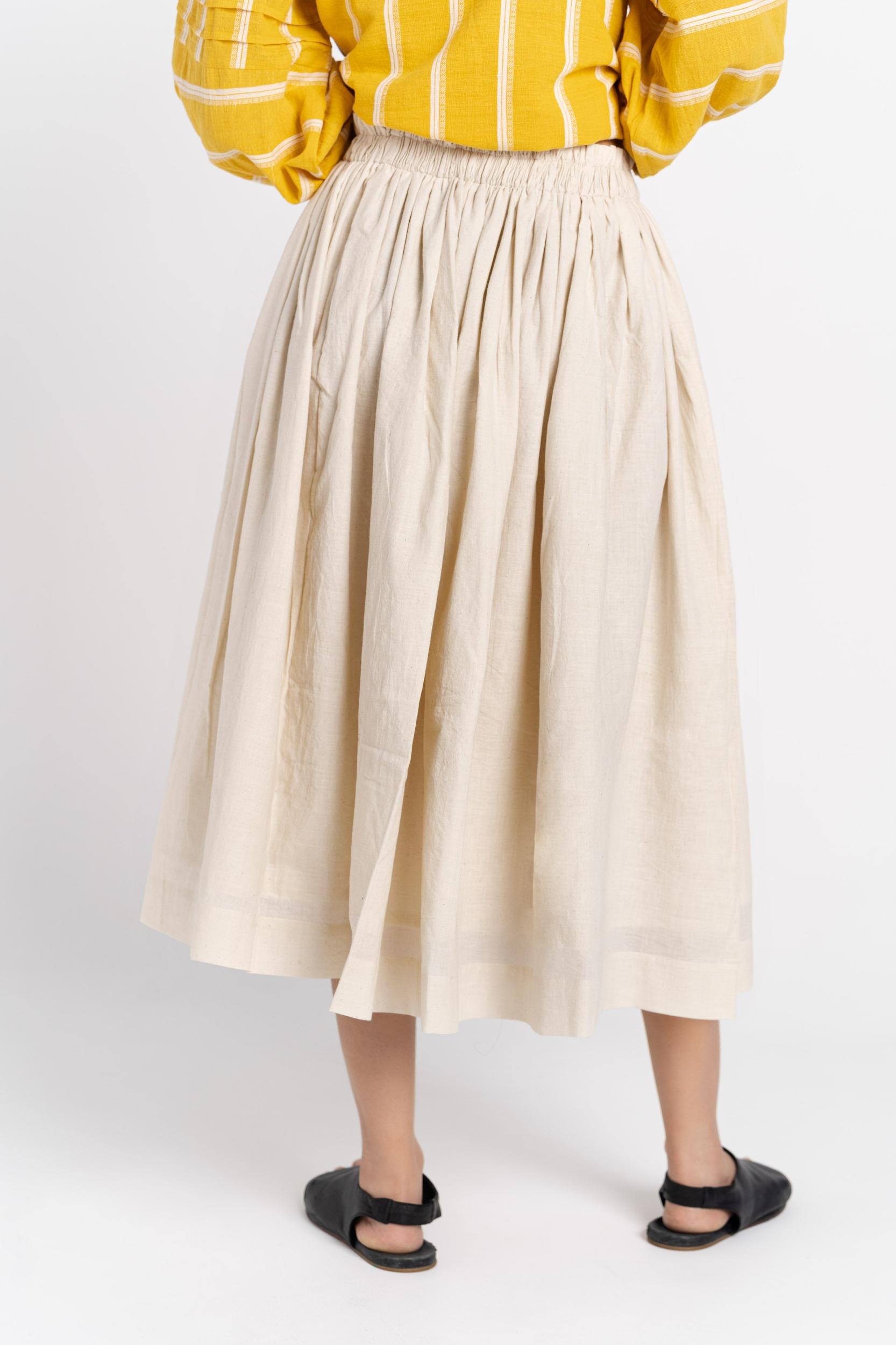 Off White Cotton Pleated Skirt Product Image