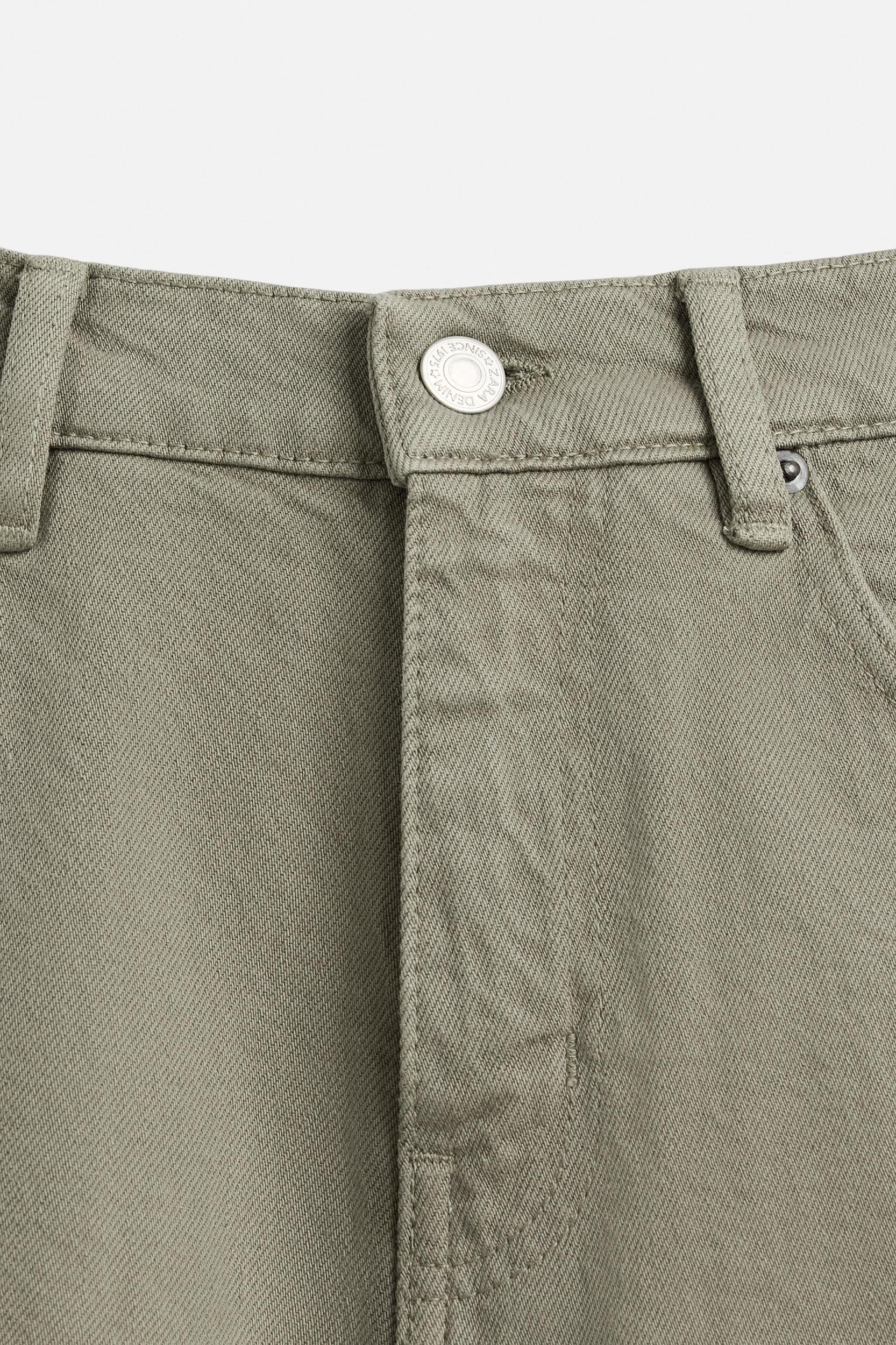 REGULAR FIT DENIM SHORTS Product Image