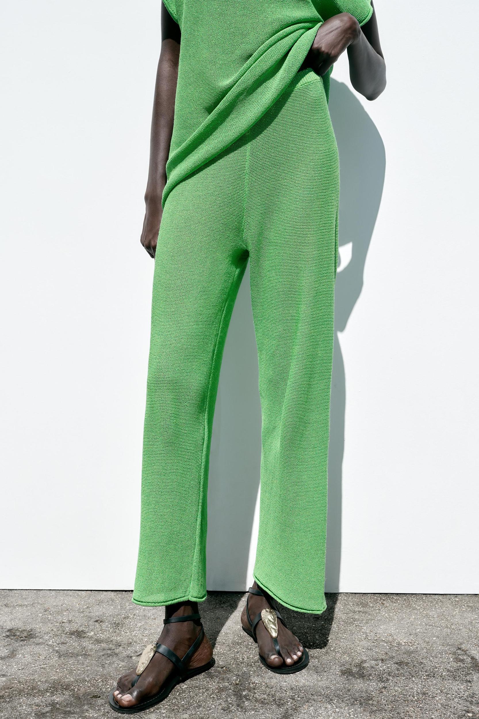 WIDE LEG KNIT PANTS Product Image