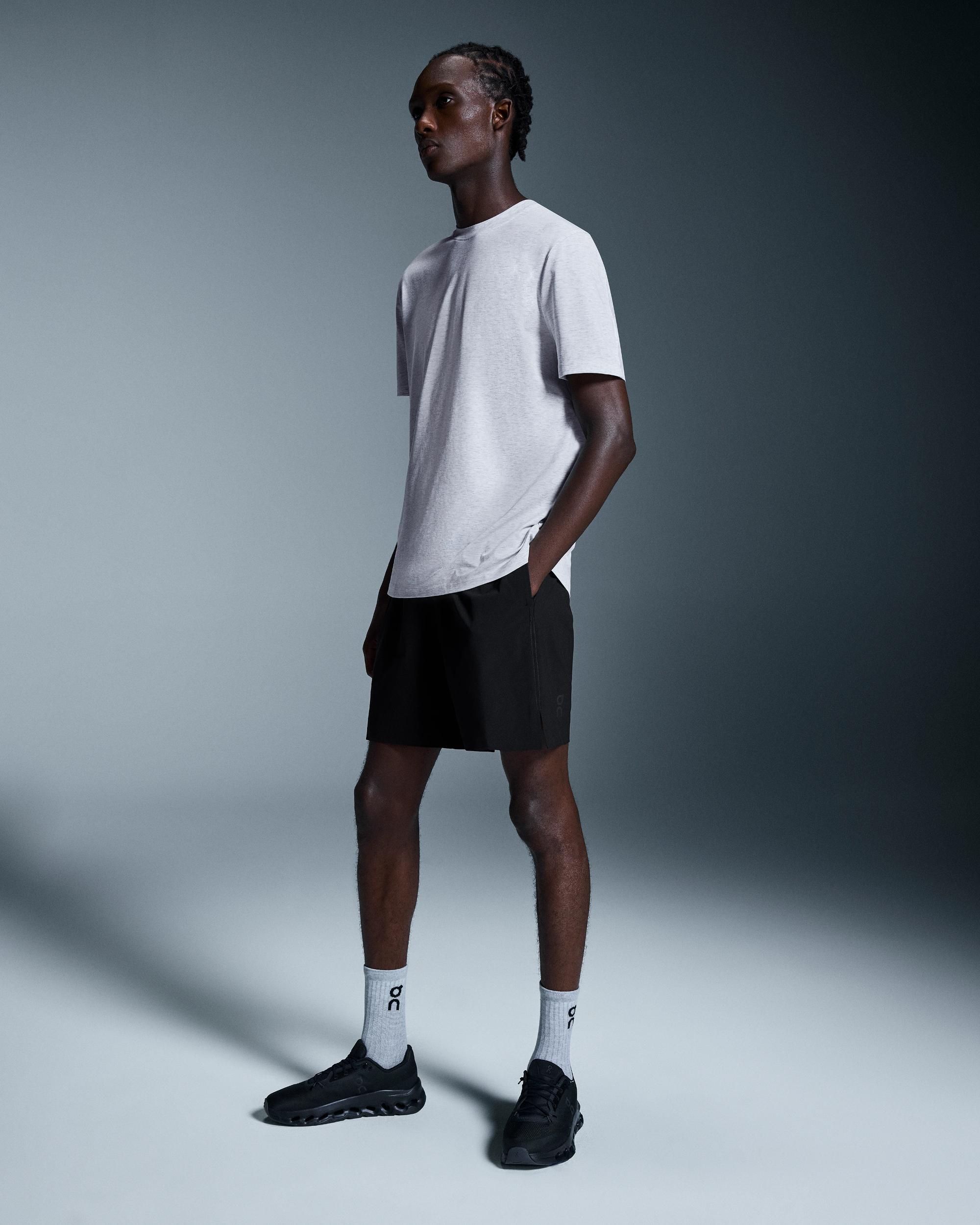 The Focus-T: Men's Versatile Workout Top Product Image