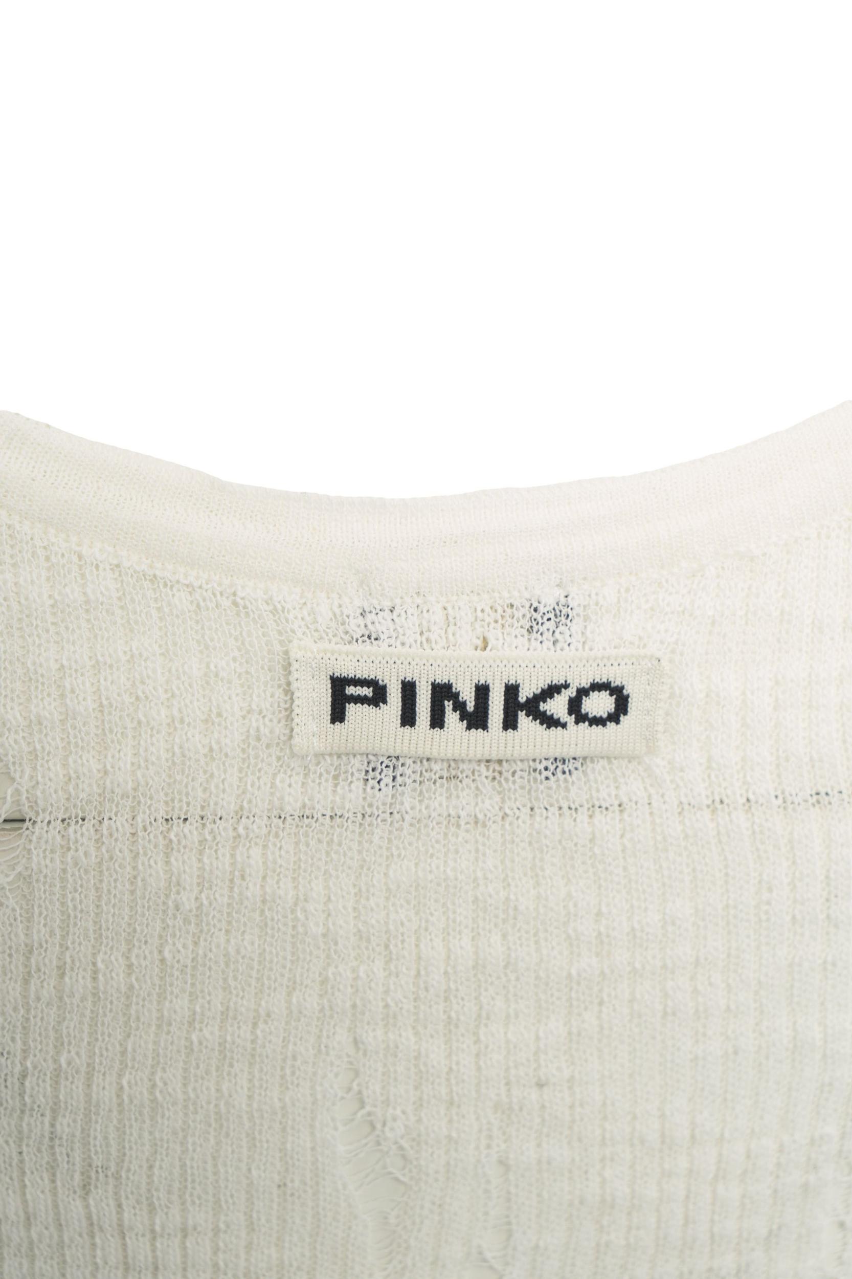 Tank top with destroyed details Product Image