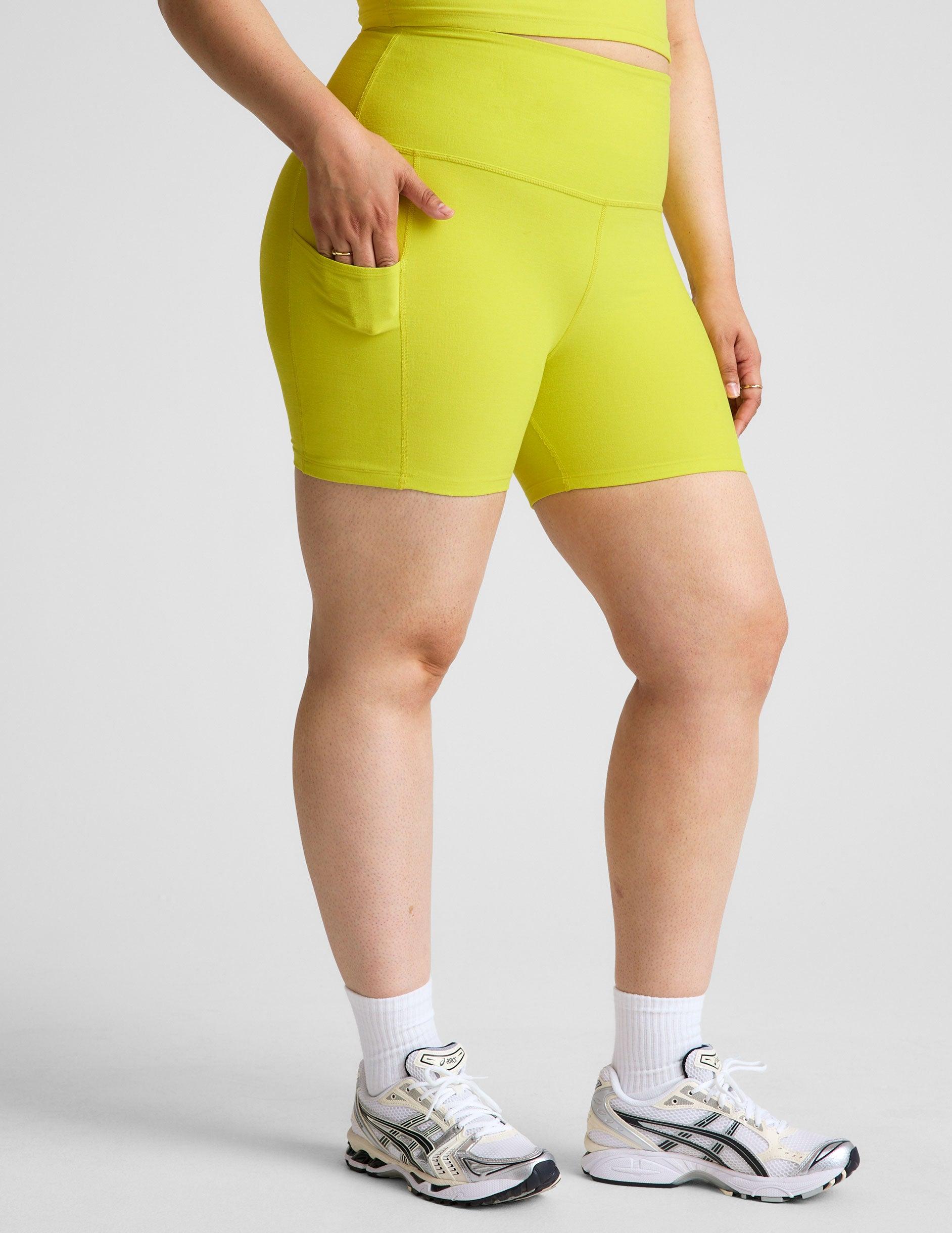 Spacedye Keep Pace 5" Pocket Short Product Image