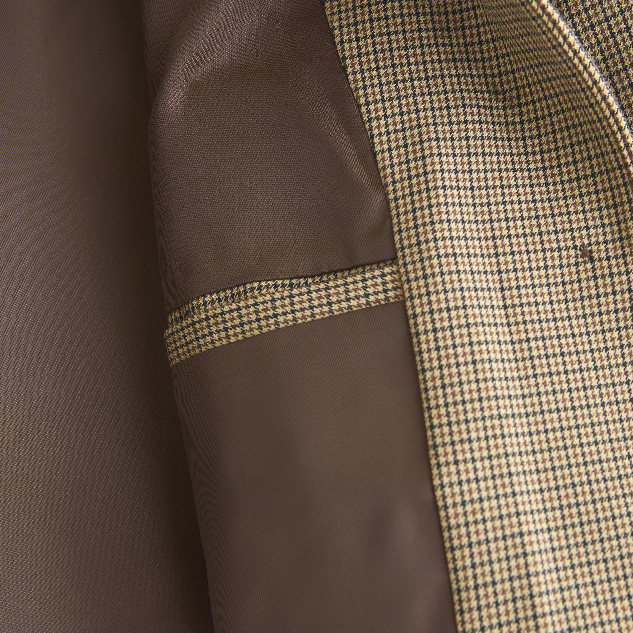 Short Menswear Blazer Product Image