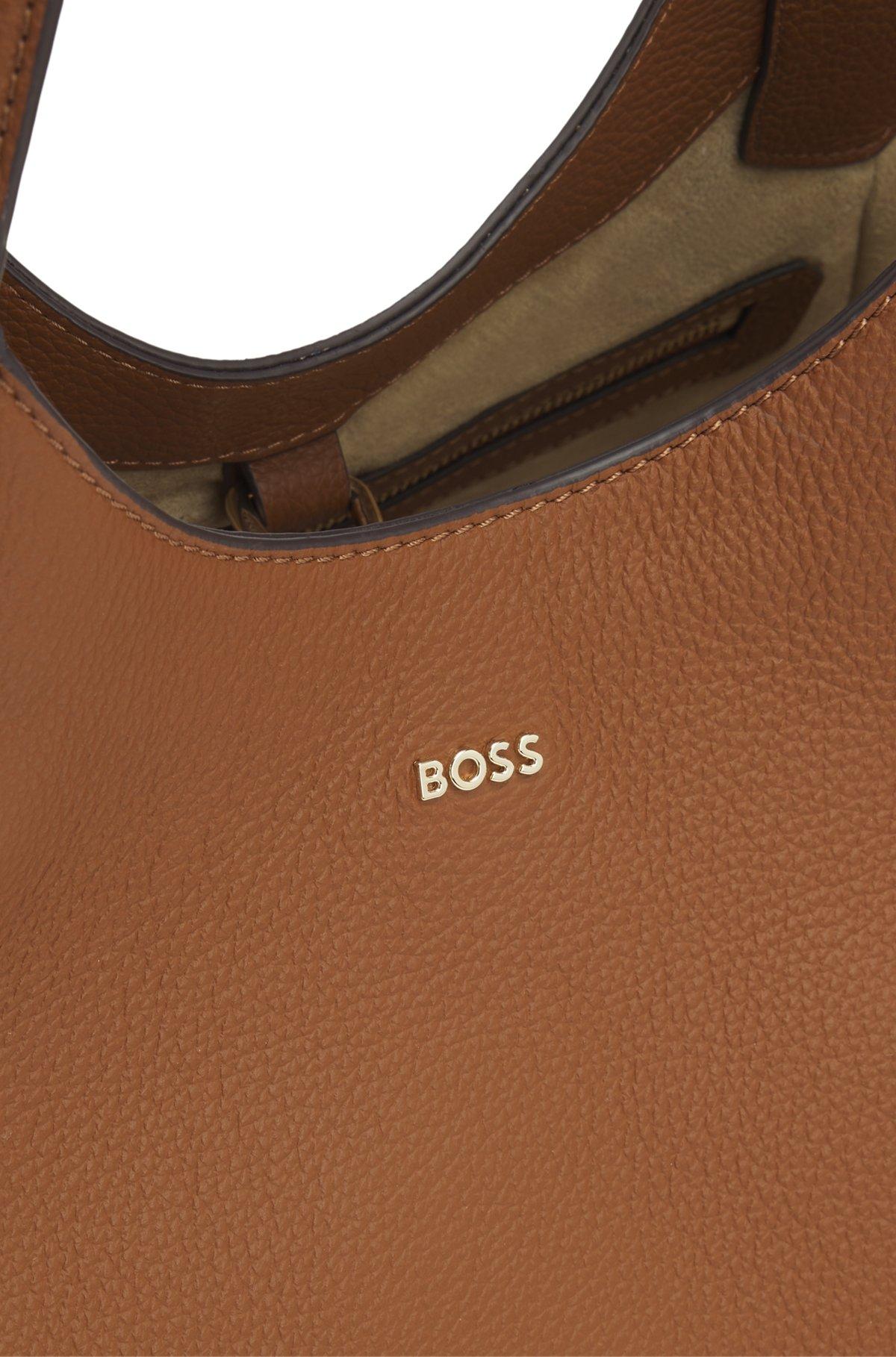 Leather tote bag with metallic logo lettering Product Image